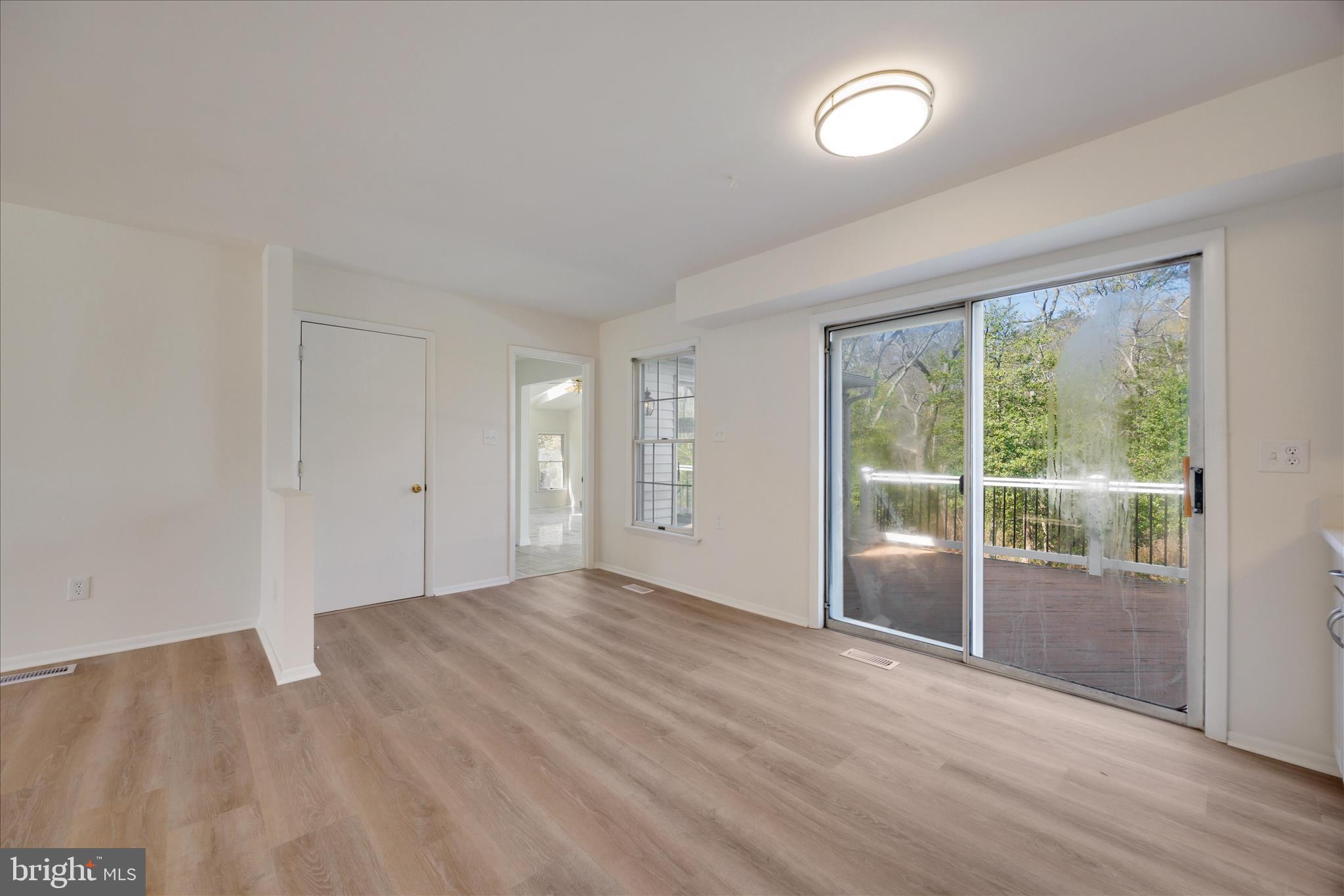 284 TOLSTOY LANE