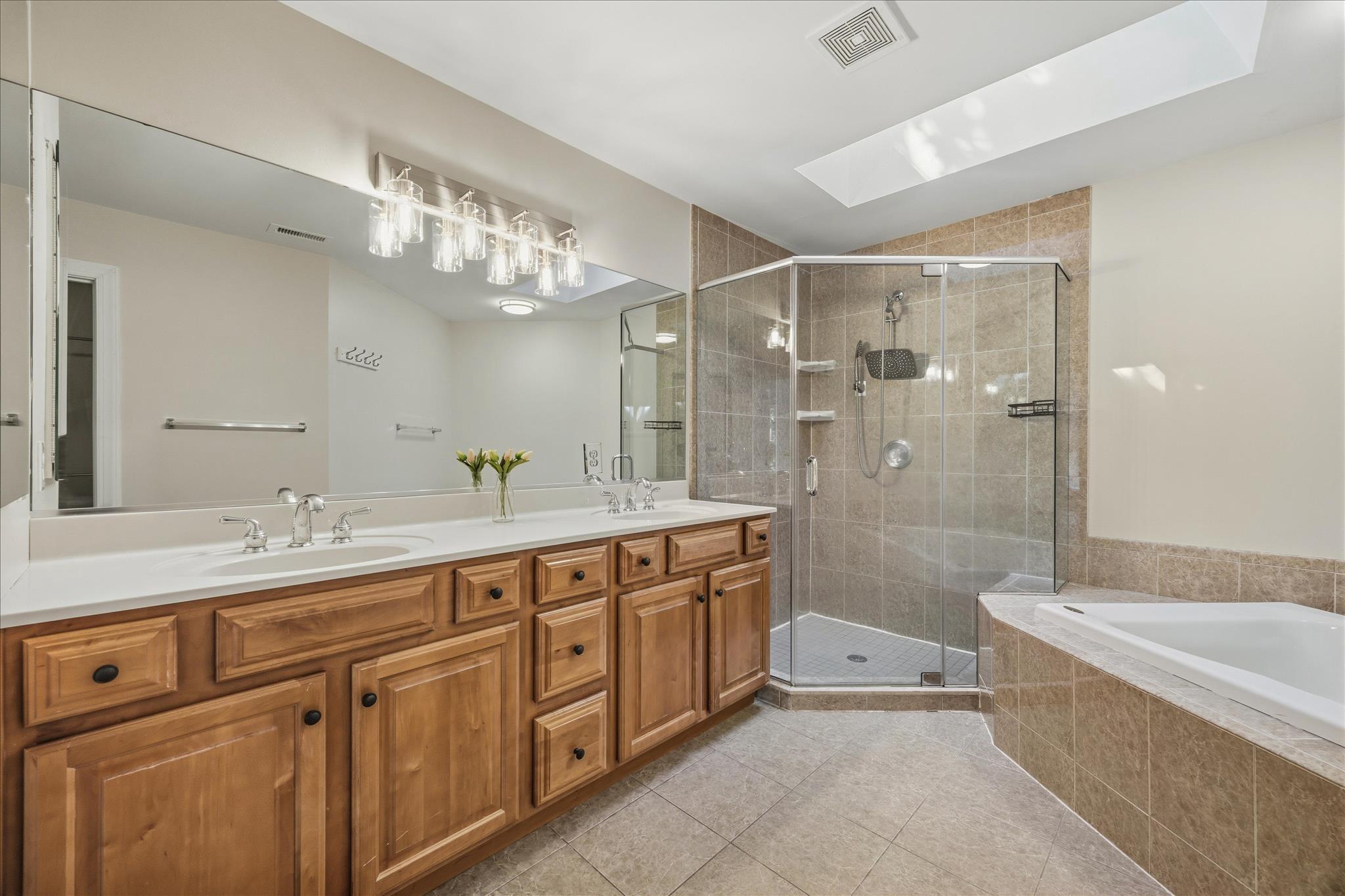 262 CAPOTE COURT E