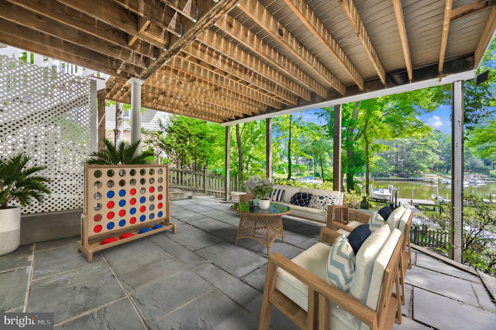 262 CAPOTE COURT E