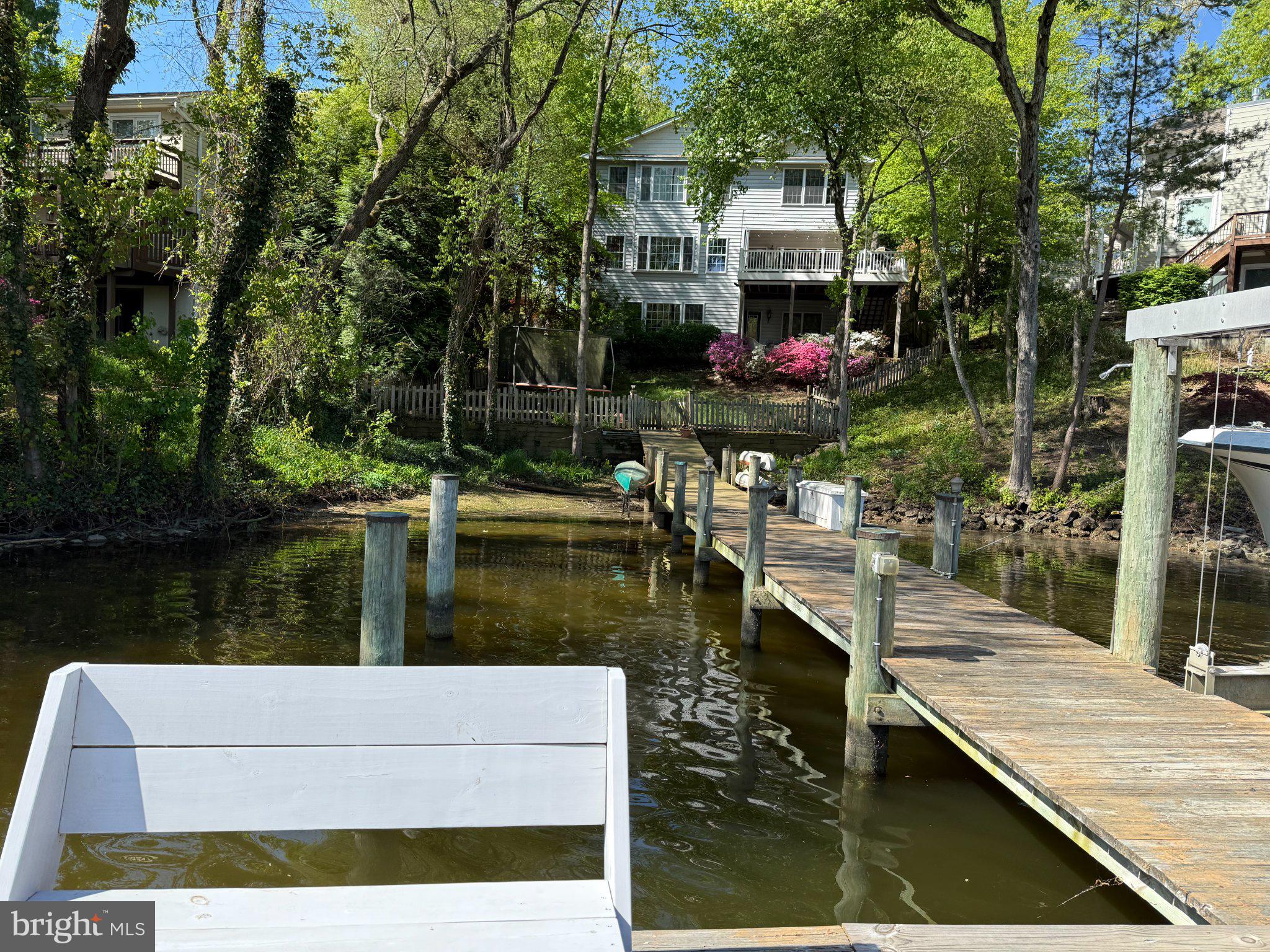 262 CAPOTE COURT E