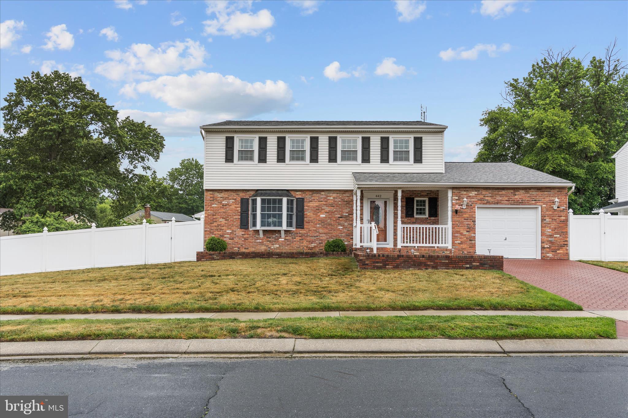 442 WILLIAMSTOWNE COURT