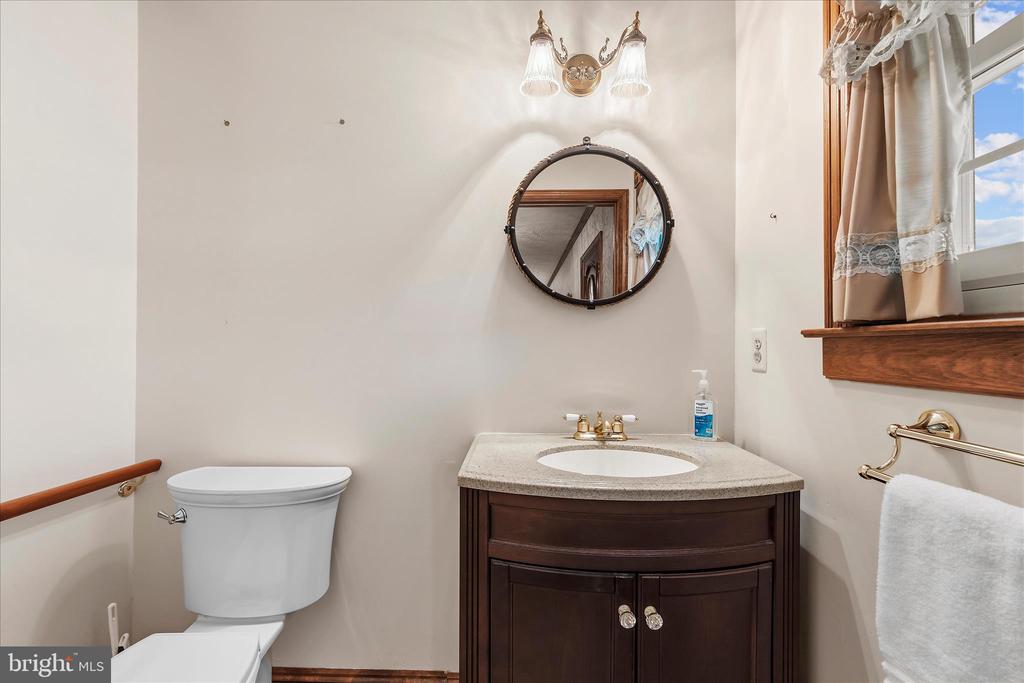 442 WILLIAMSTOWNE COURT
