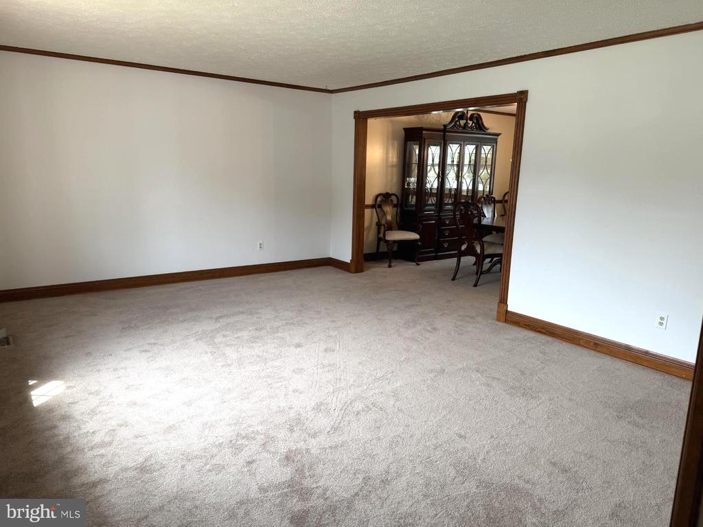 442 WILLIAMSTOWNE COURT