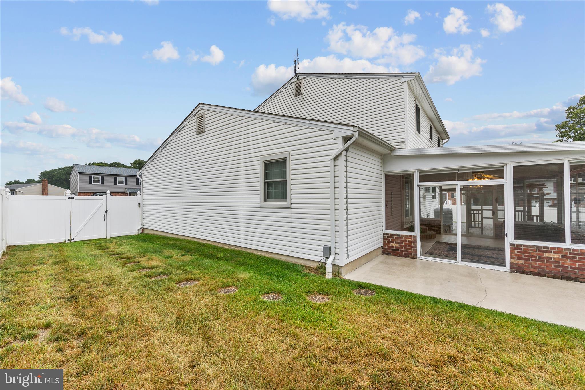 442 WILLIAMSTOWNE COURT