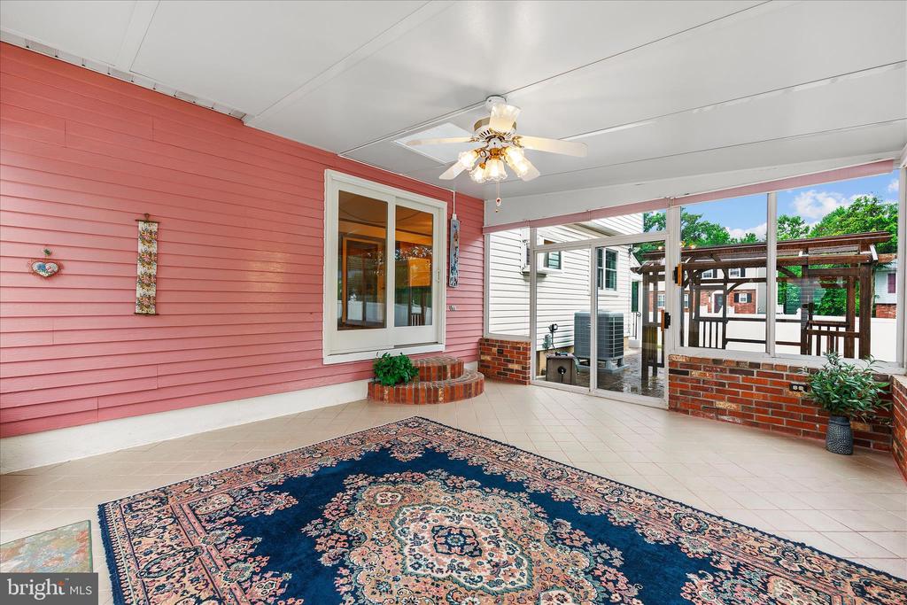 442 WILLIAMSTOWNE COURT