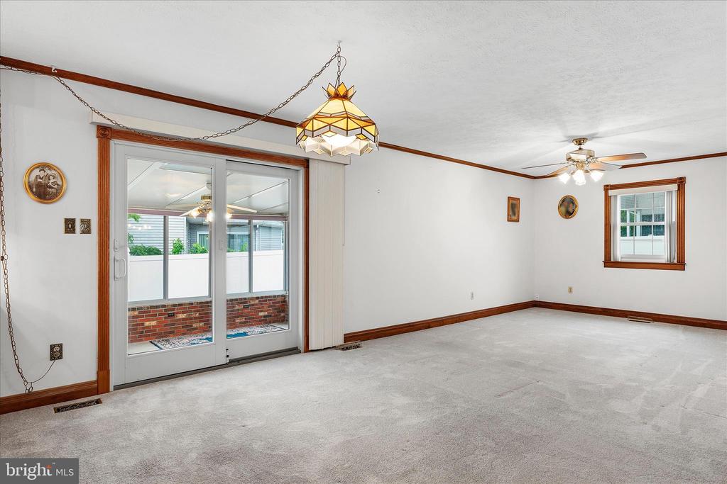 442 WILLIAMSTOWNE COURT