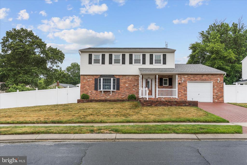 442 WILLIAMSTOWNE COURT