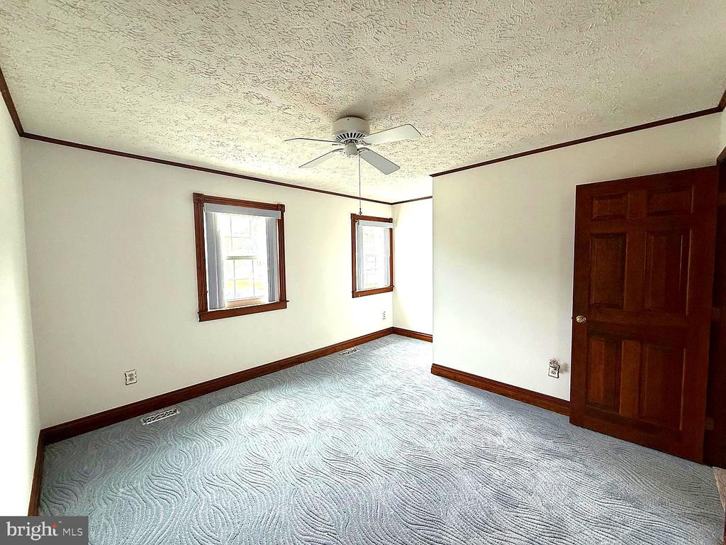 442 WILLIAMSTOWNE COURT