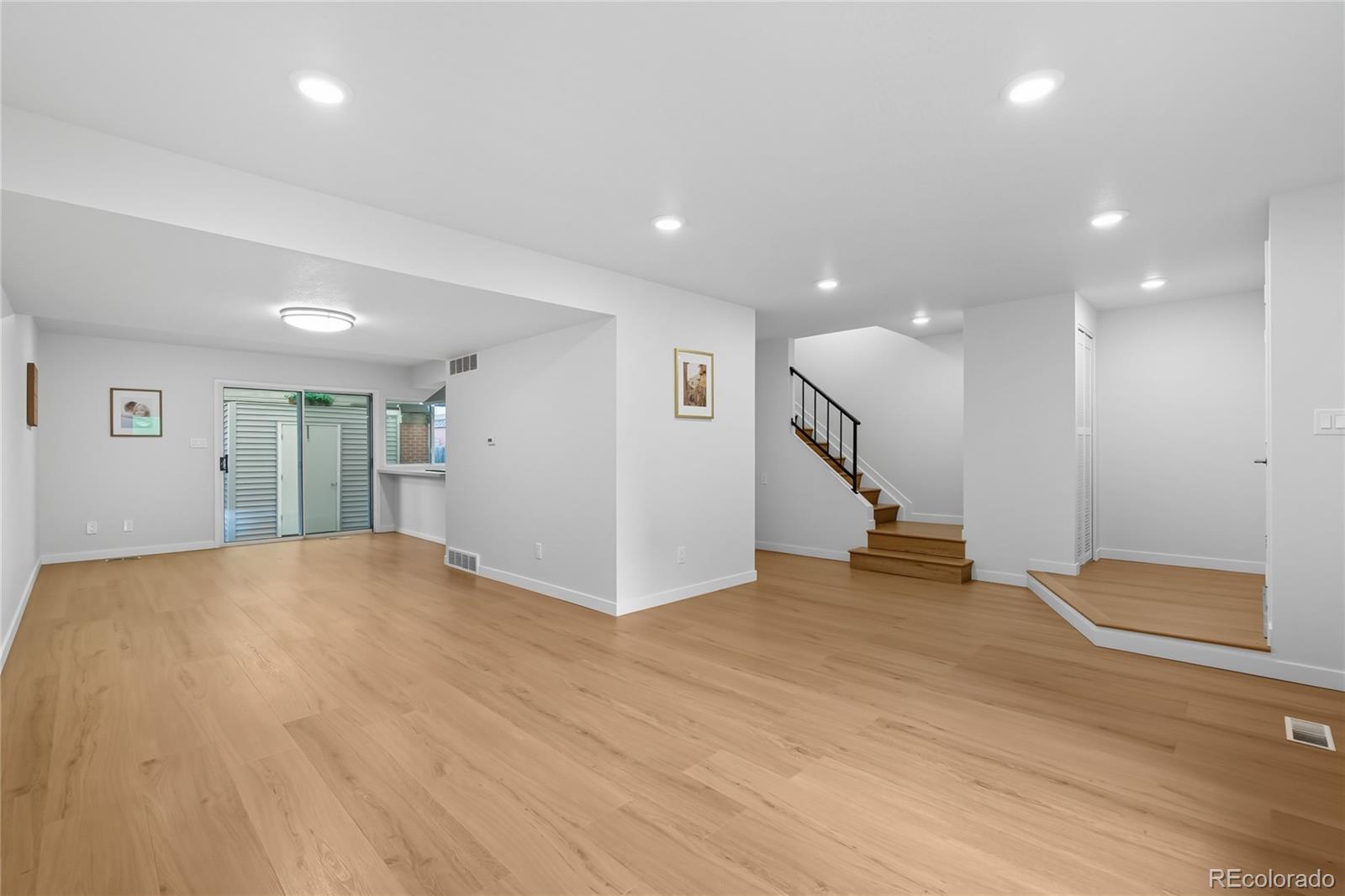 12952 W Virginia Avenue