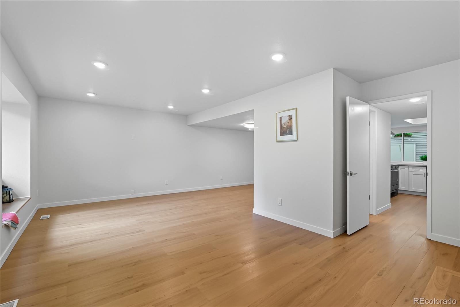 12952 W Virginia Avenue