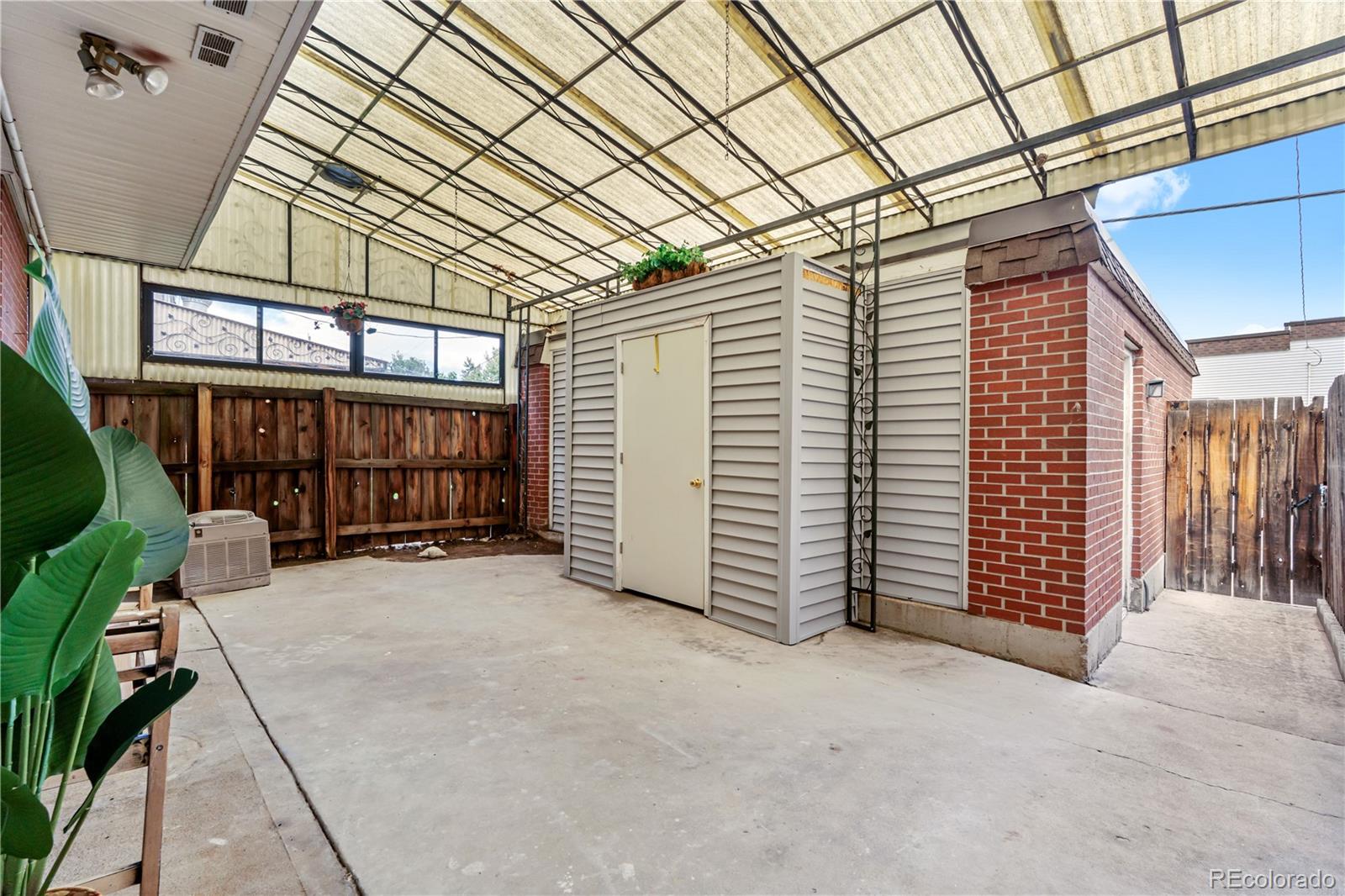 12952 W Virginia Avenue