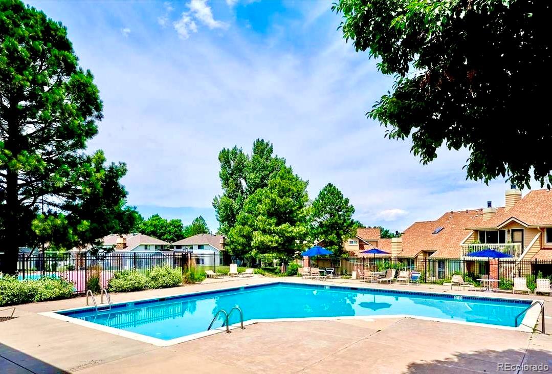 12662 E Warren Drive Unit: F