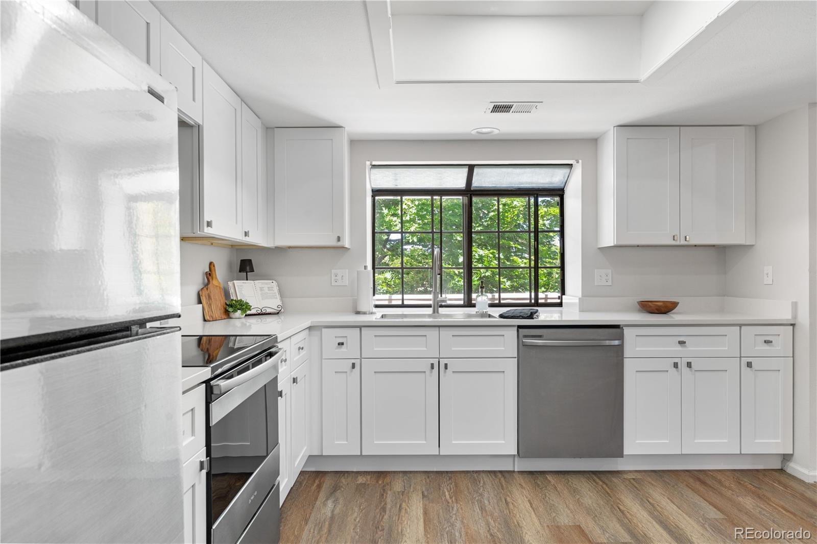 12662 E Warren Drive Unit: F