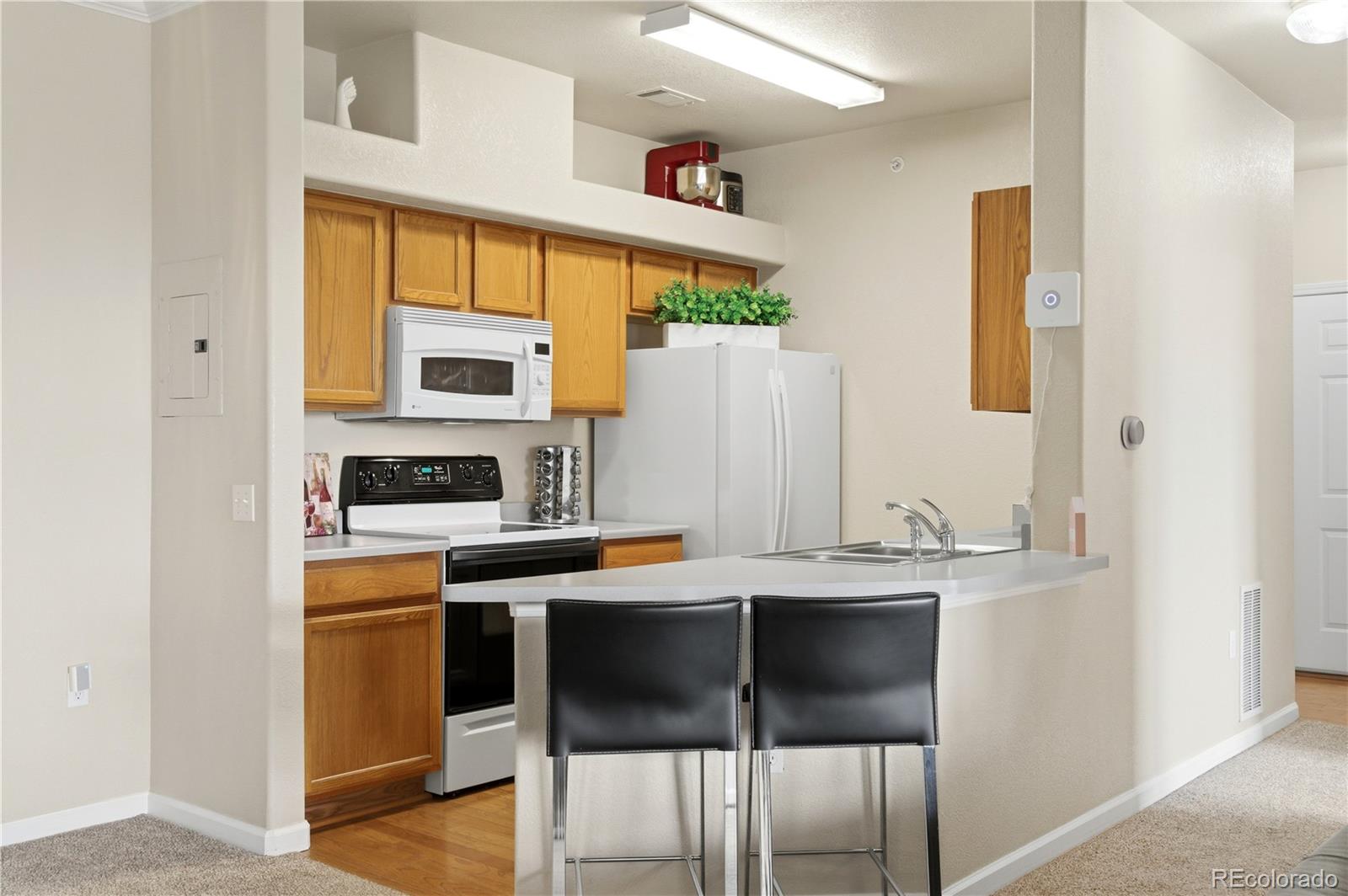 18939 E Warren Circle Unit: E302