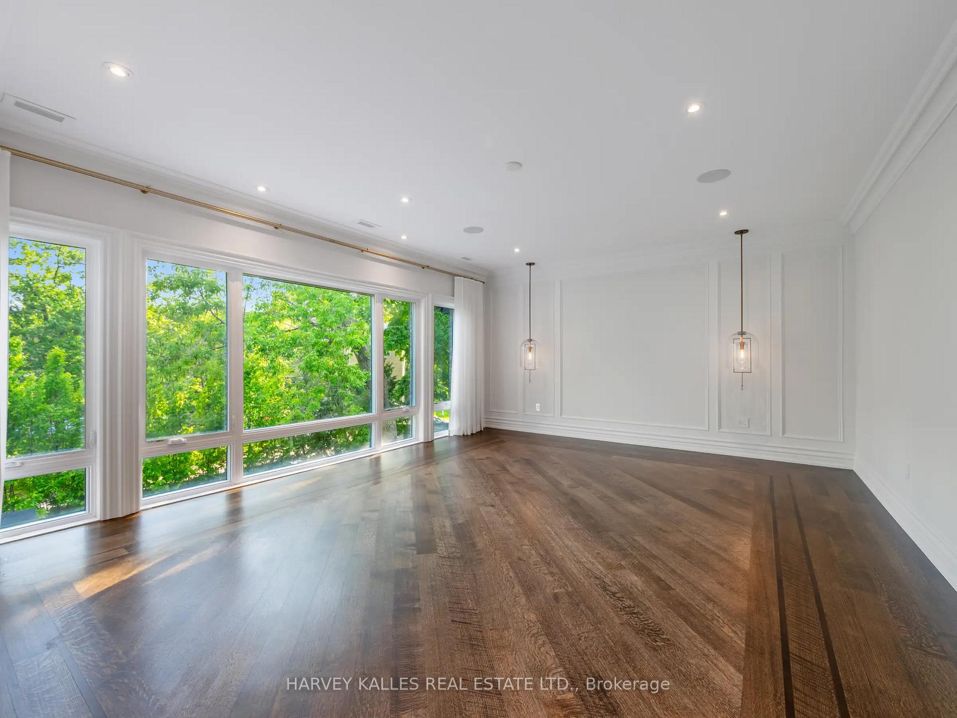 73 Lord Seaton Road, Toronto