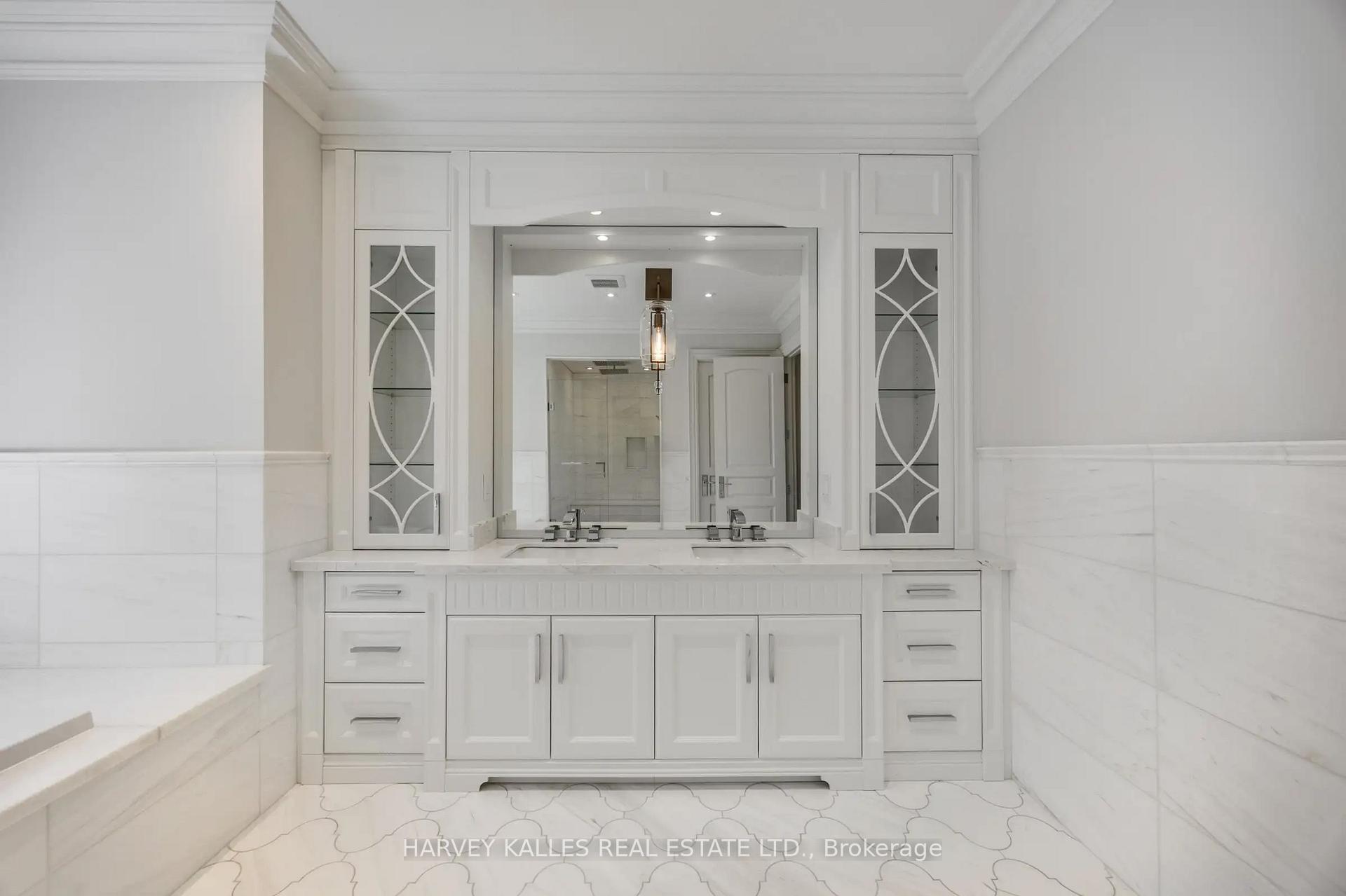 73 Lord Seaton Road, Toronto