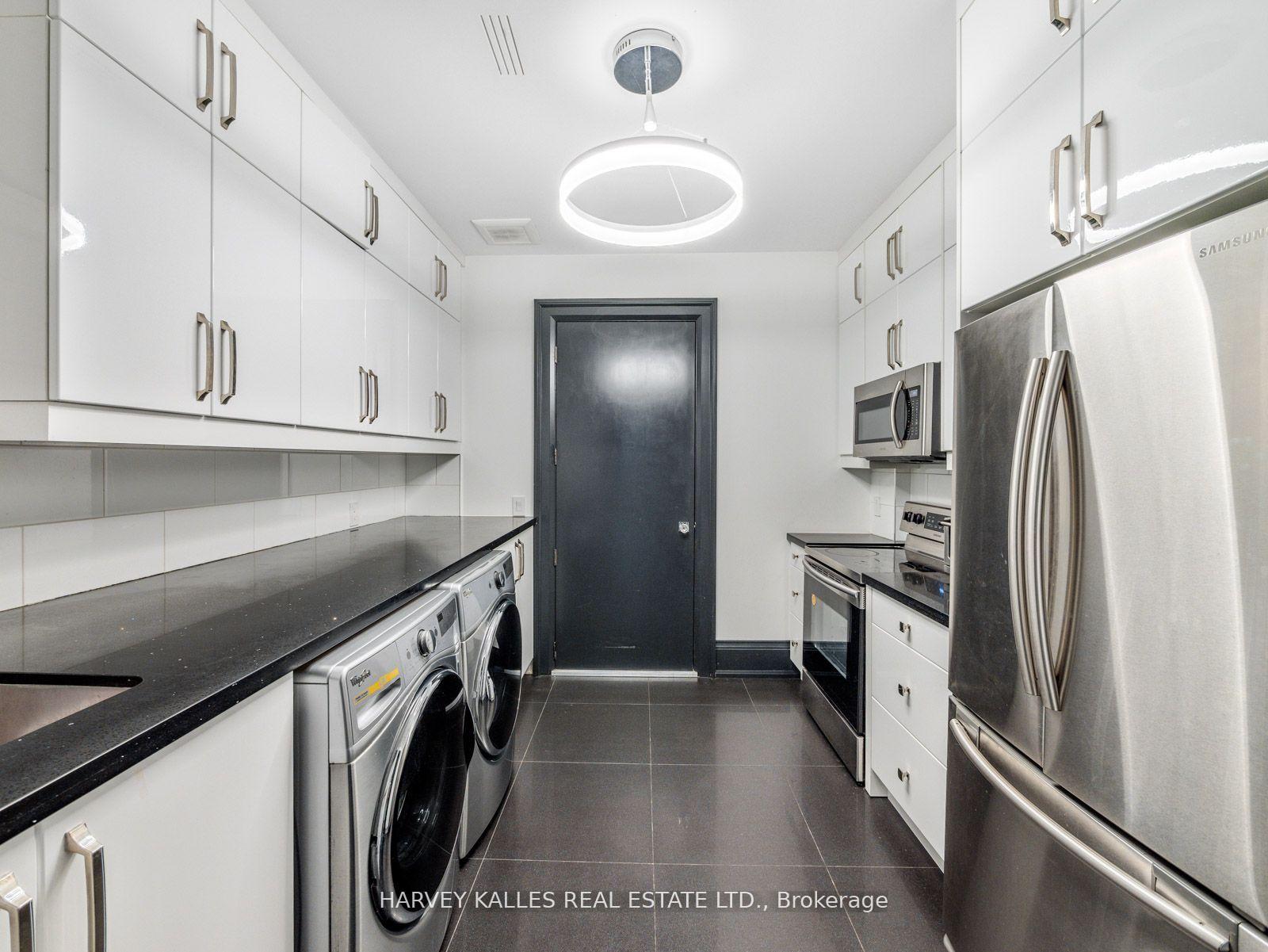 327 Cortleigh Boulevard, Toronto