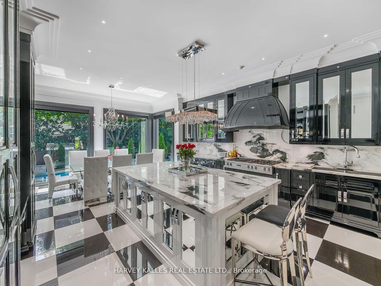 327 Cortleigh Boulevard, Toronto