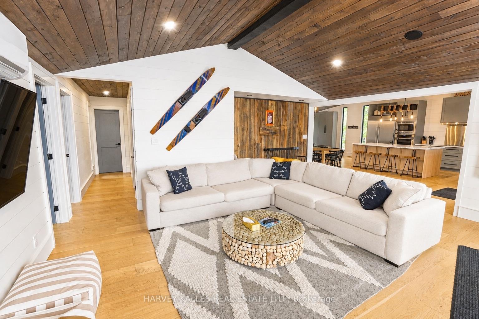 1069 White Eagle Road