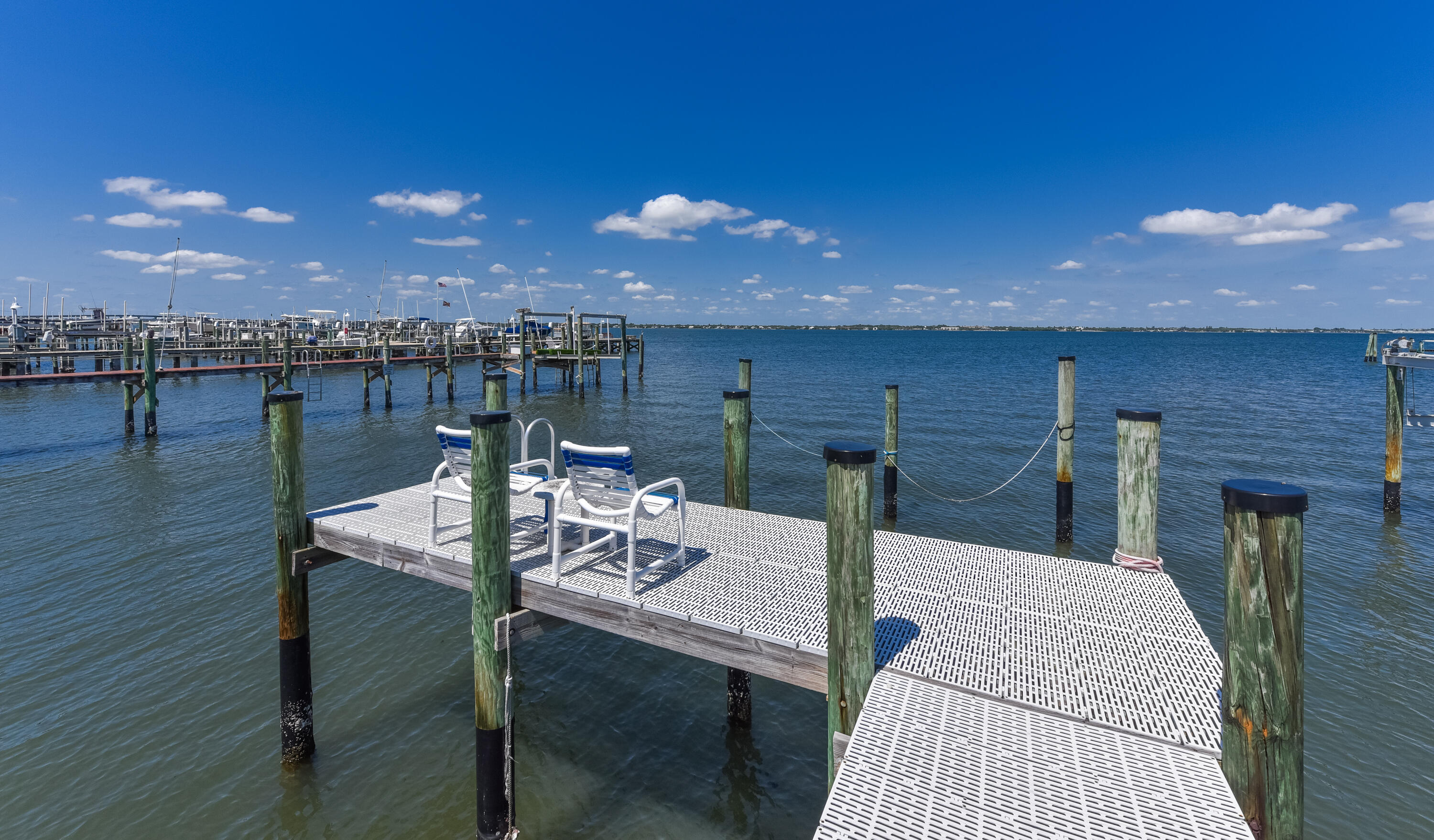 5157 NE Shore Village Terrace