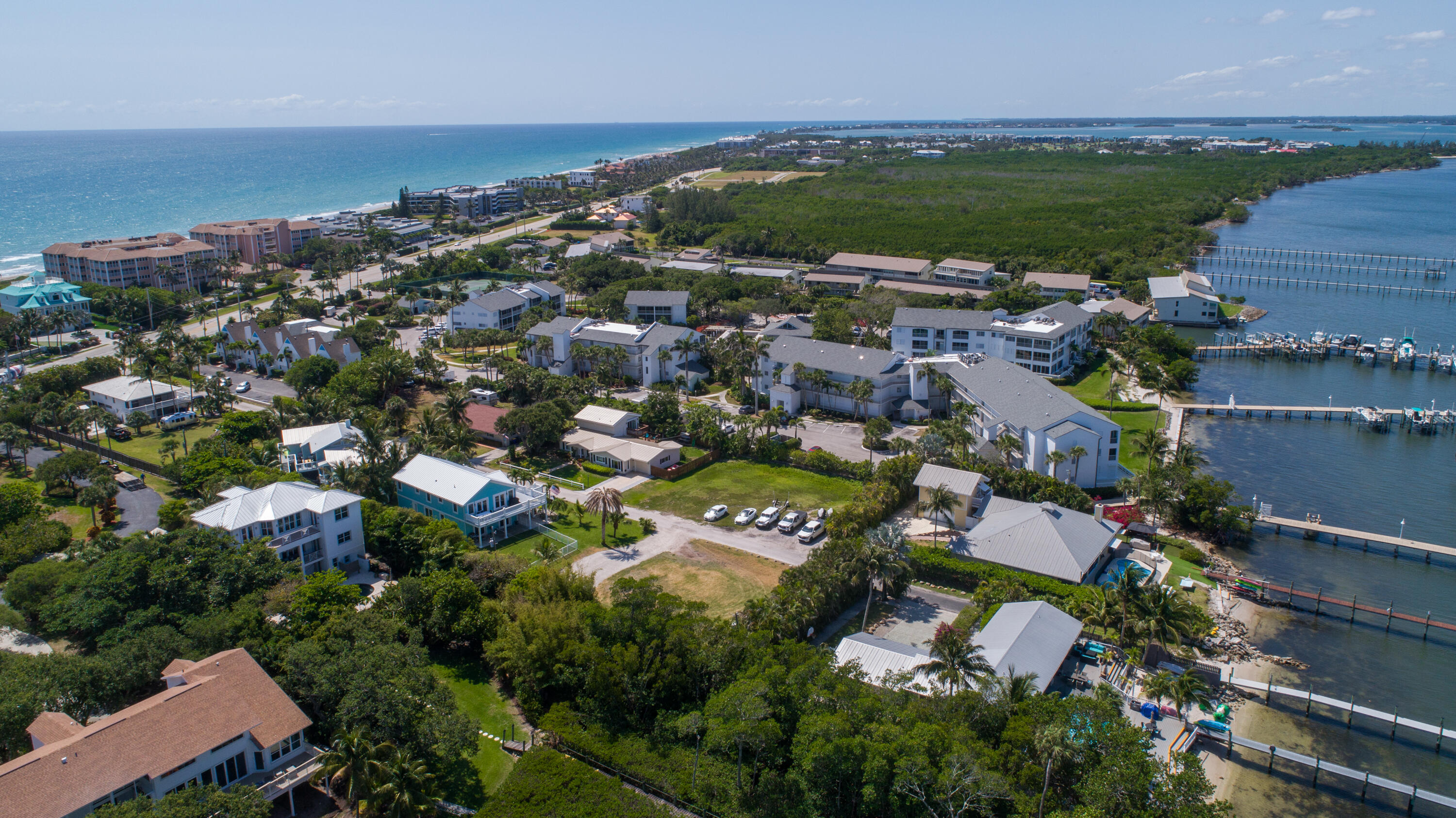 5157 NE Shore Village Terrace
