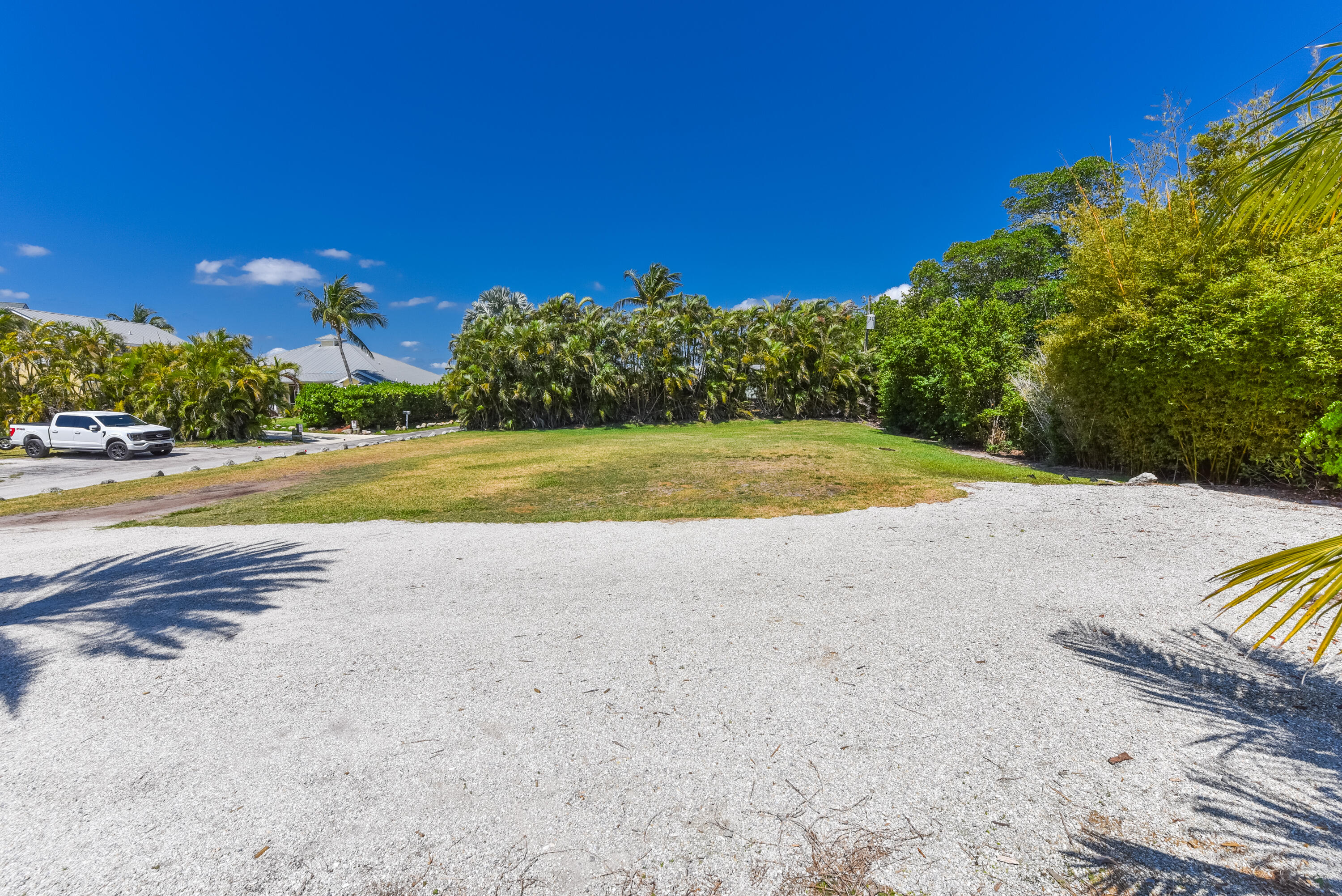 5157 NE Shore Village Terrace