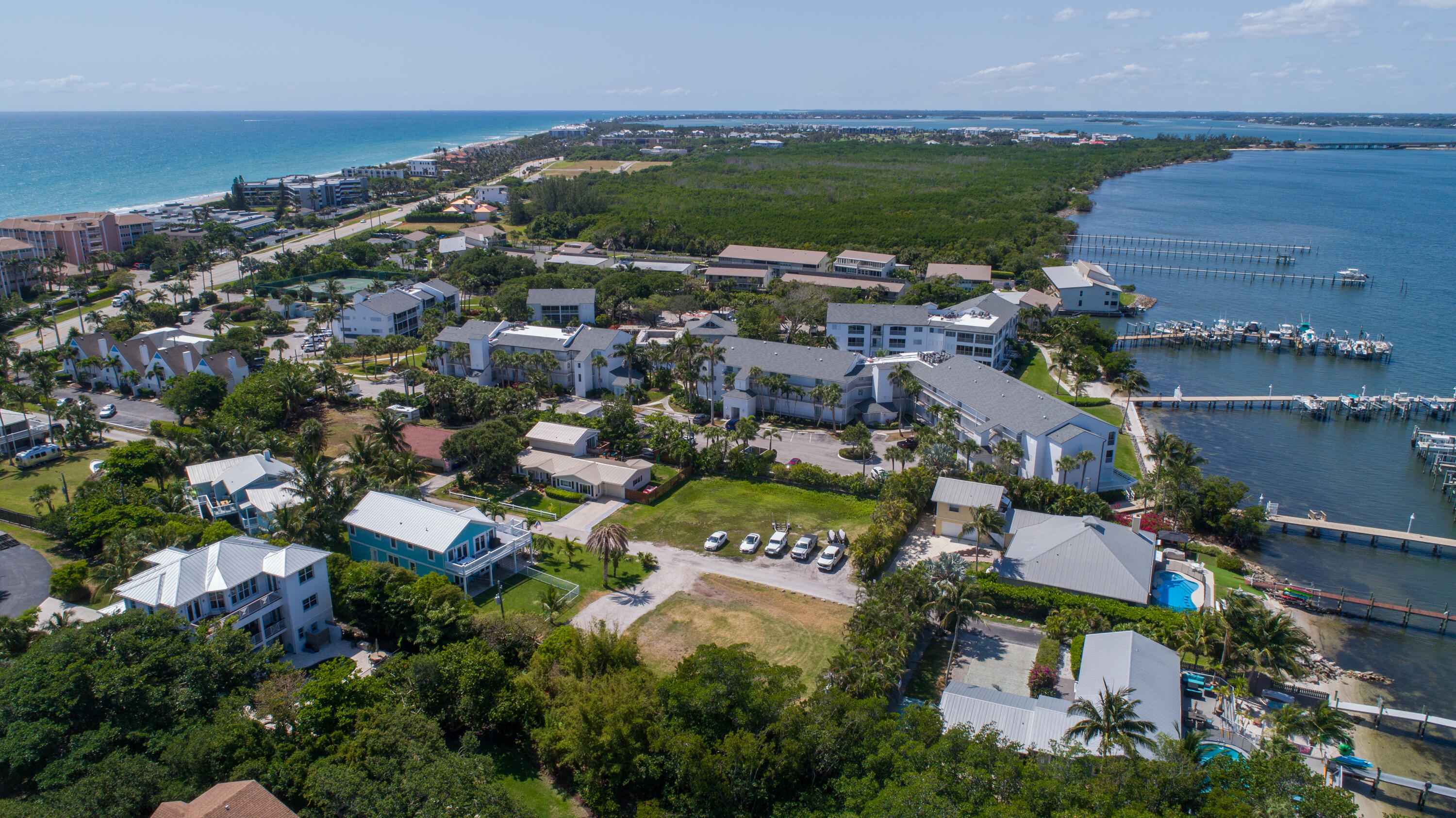 5157 NE Shore Village Terrace