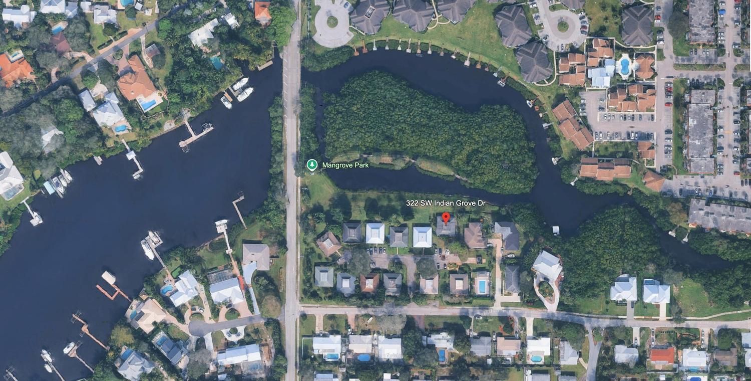 322 SW INDIAN GROVES Drive
