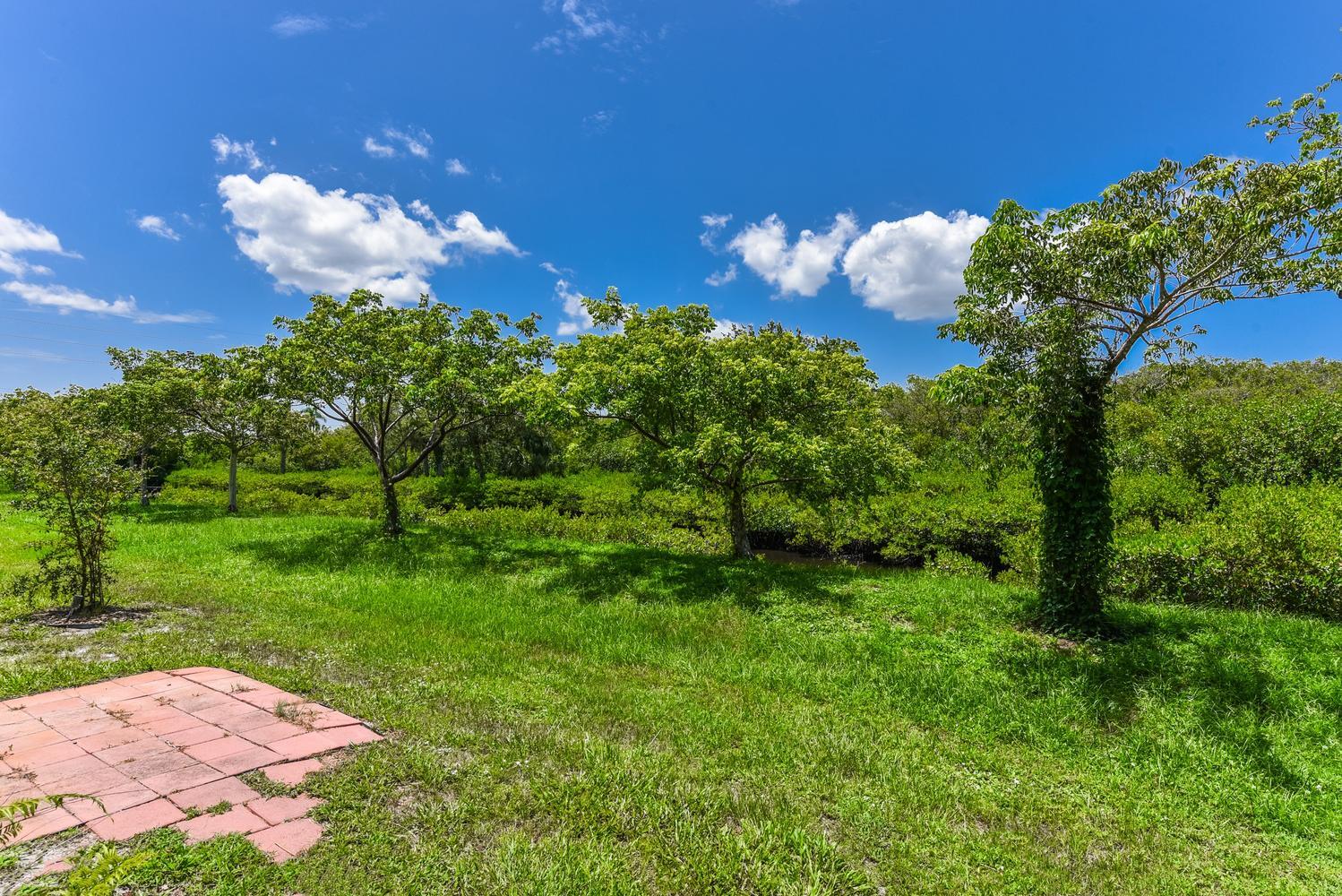 322 SW INDIAN GROVES Drive