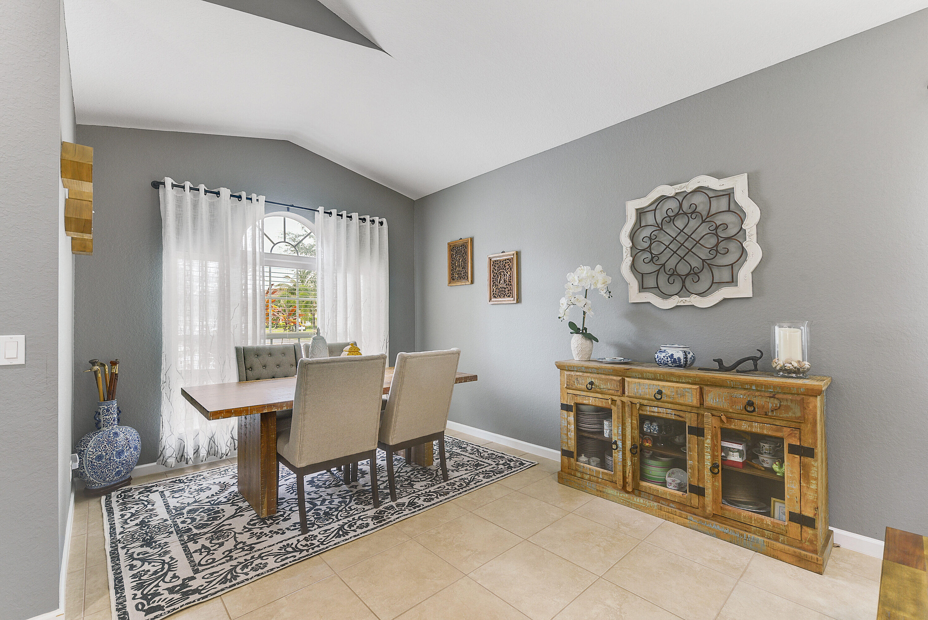 2645 SW Gallery Circle