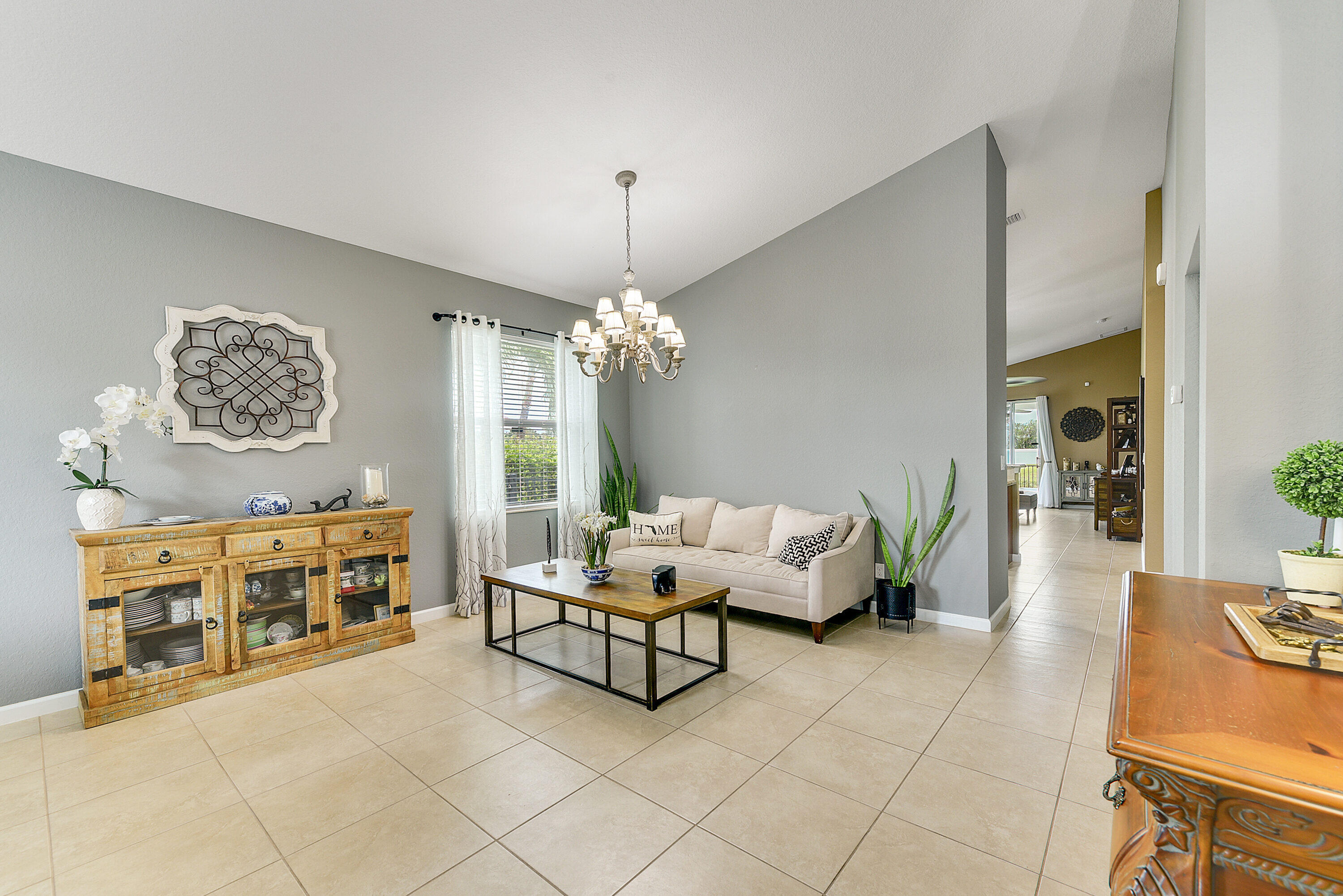 2645 SW Gallery Circle