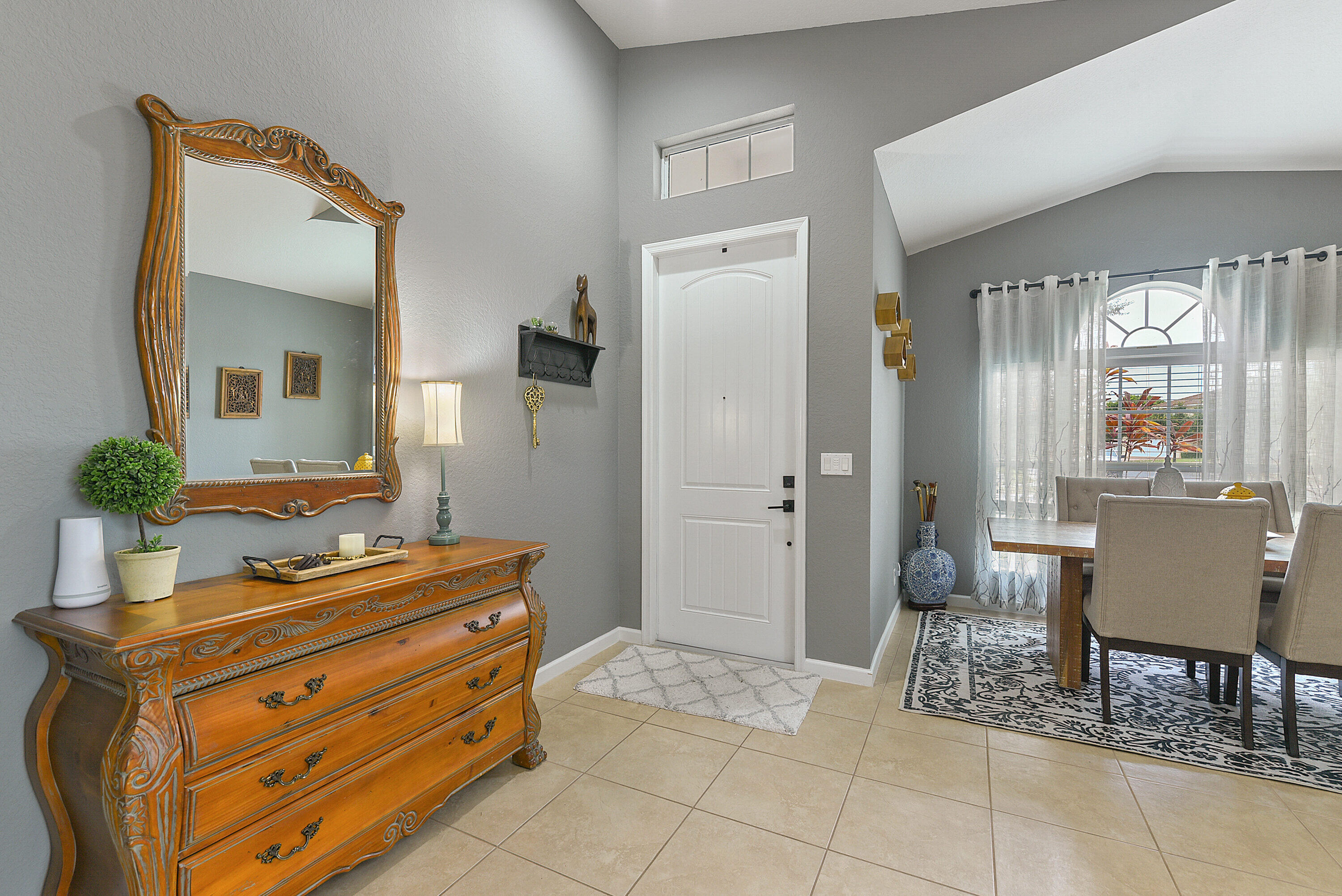 2645 SW Gallery Circle