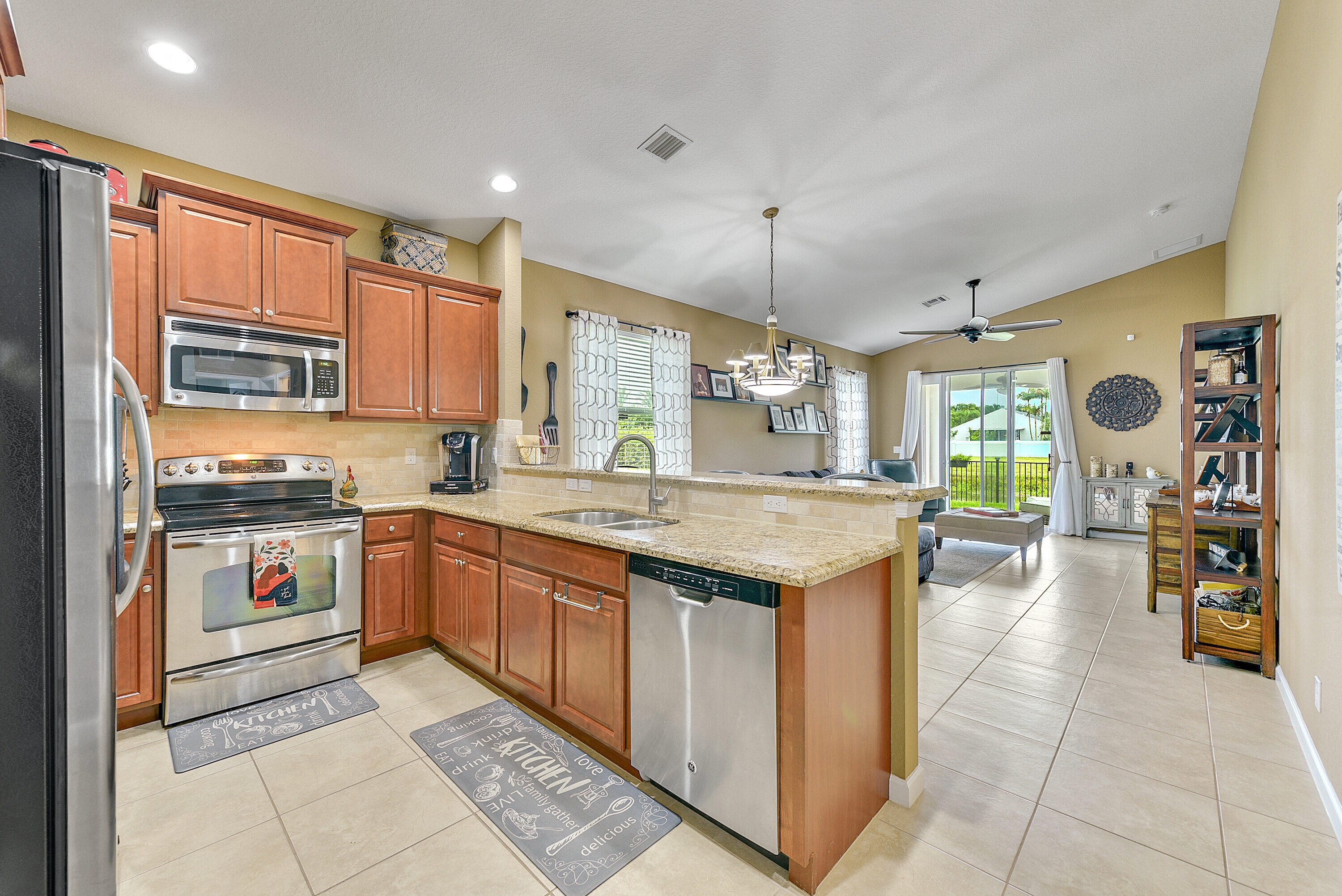 2645 SW Gallery Circle
