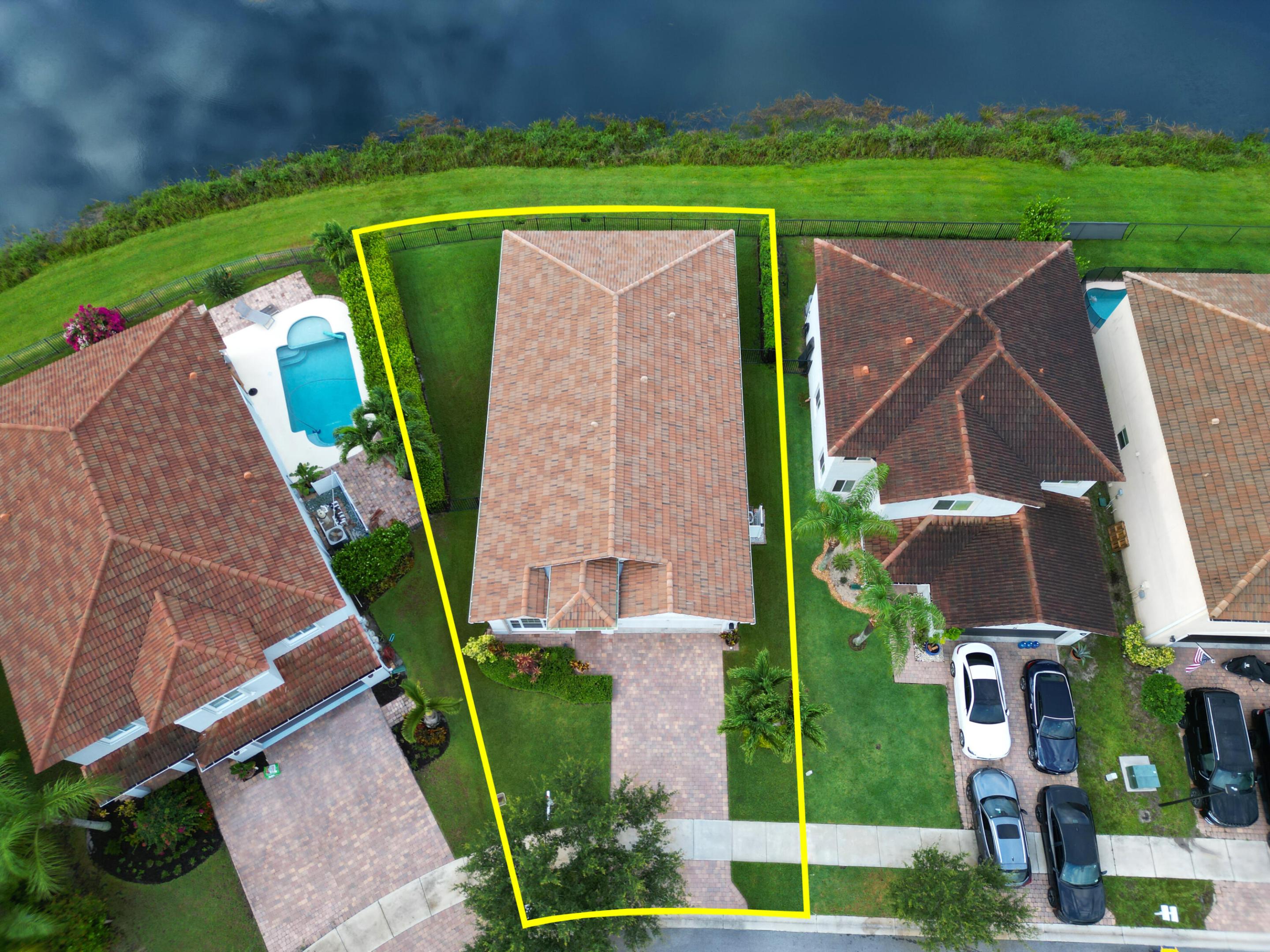 2645 SW Gallery Circle