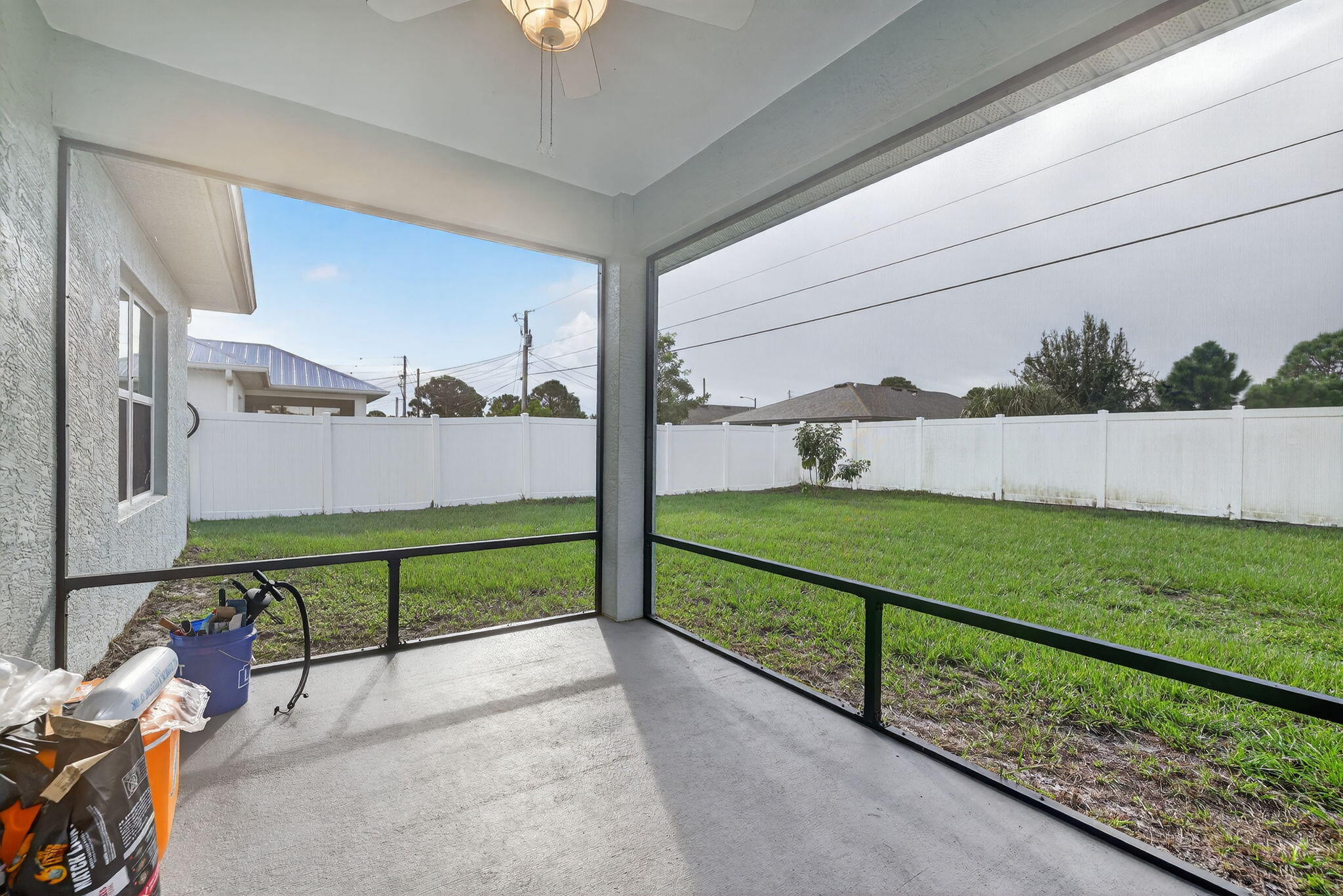 1438 SW Calmar Avenue, Port St. Lucie
