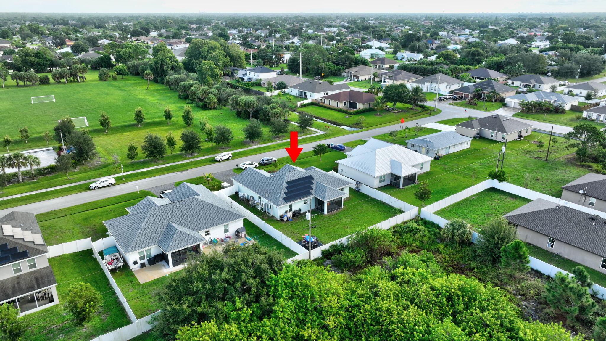1438 SW Calmar Avenue, Port St. Lucie