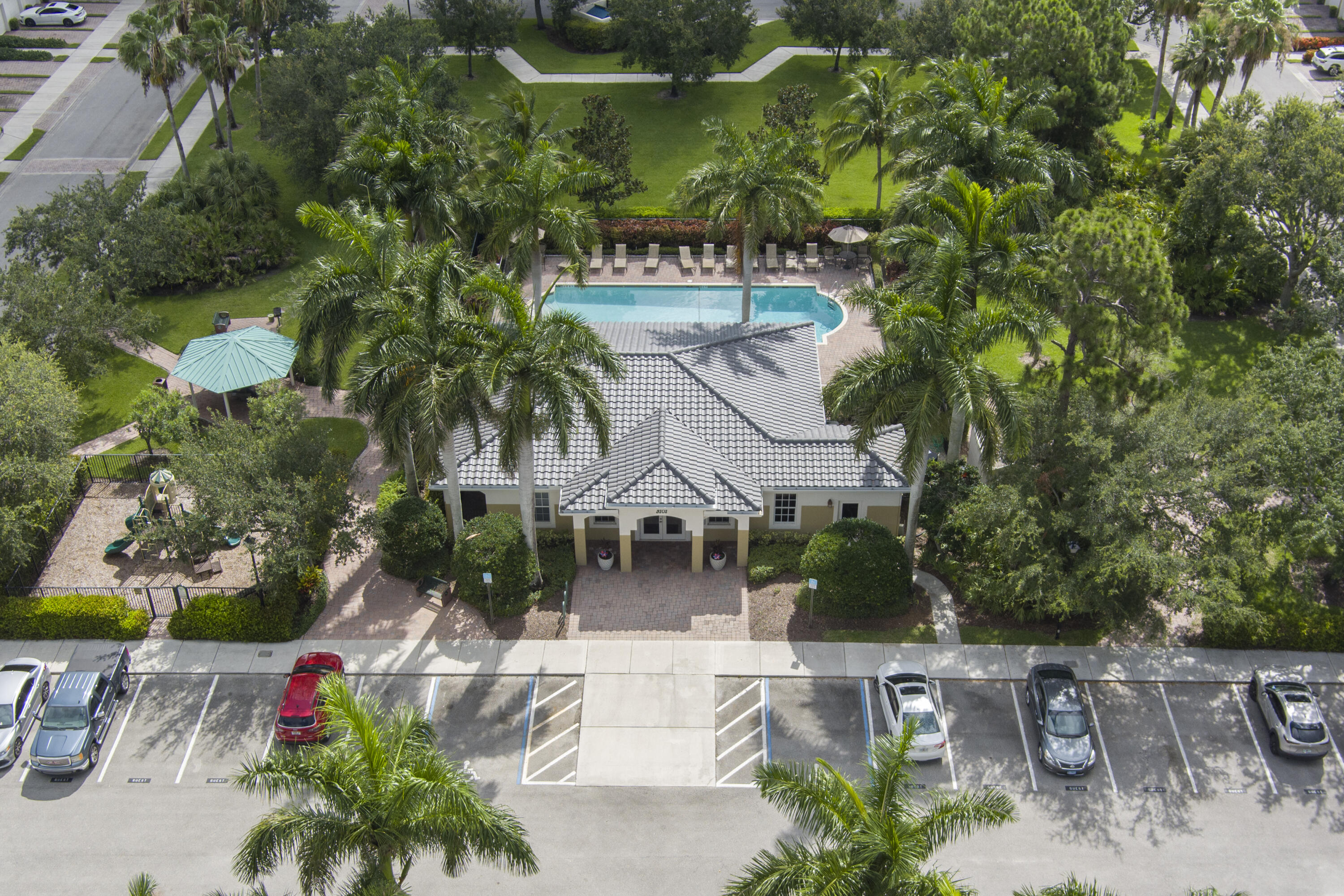 3151 Lexington Lakes Drive SE 202