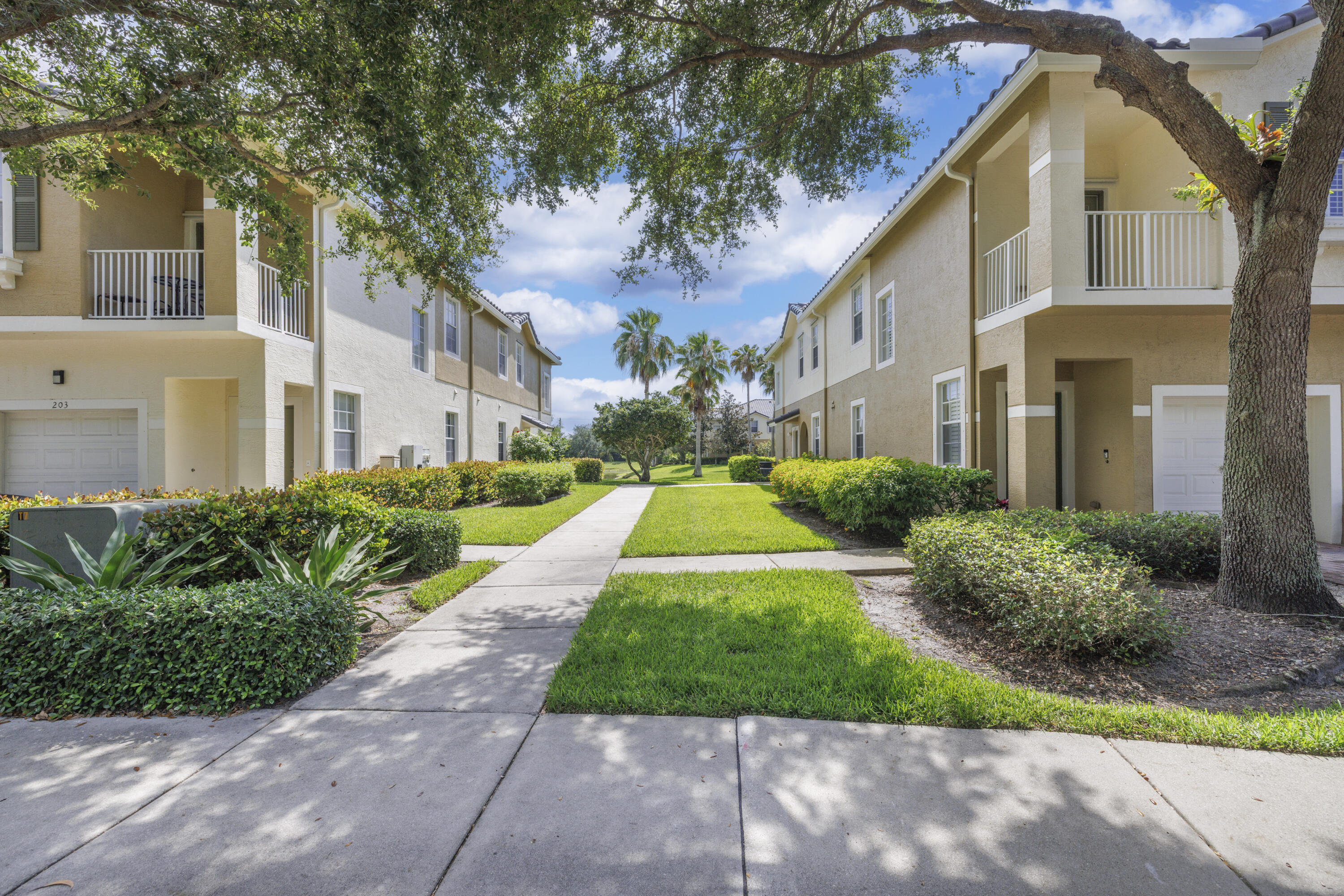 3151 Lexington Lakes Drive SE 202