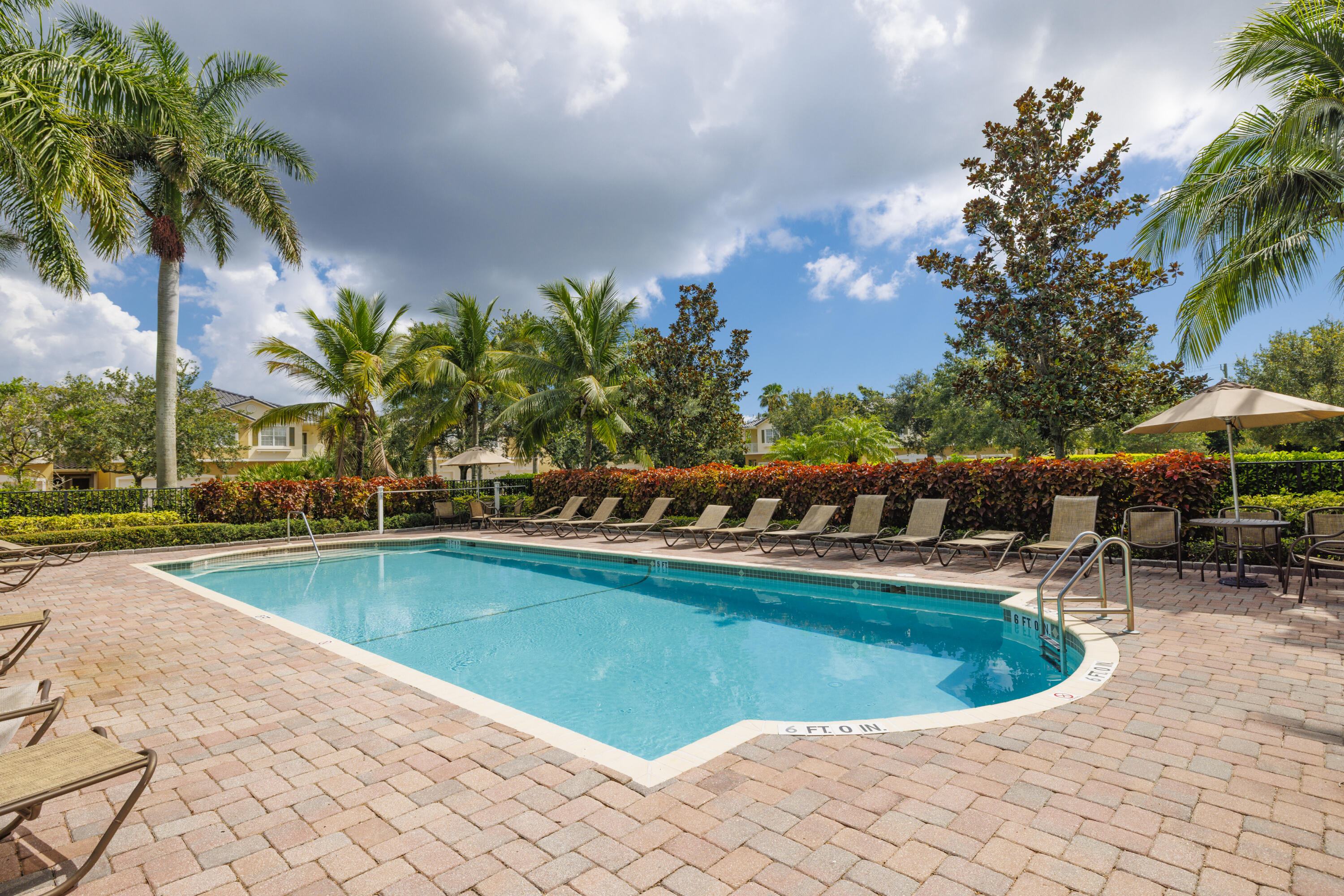 3151 Lexington Lakes Drive SE 202