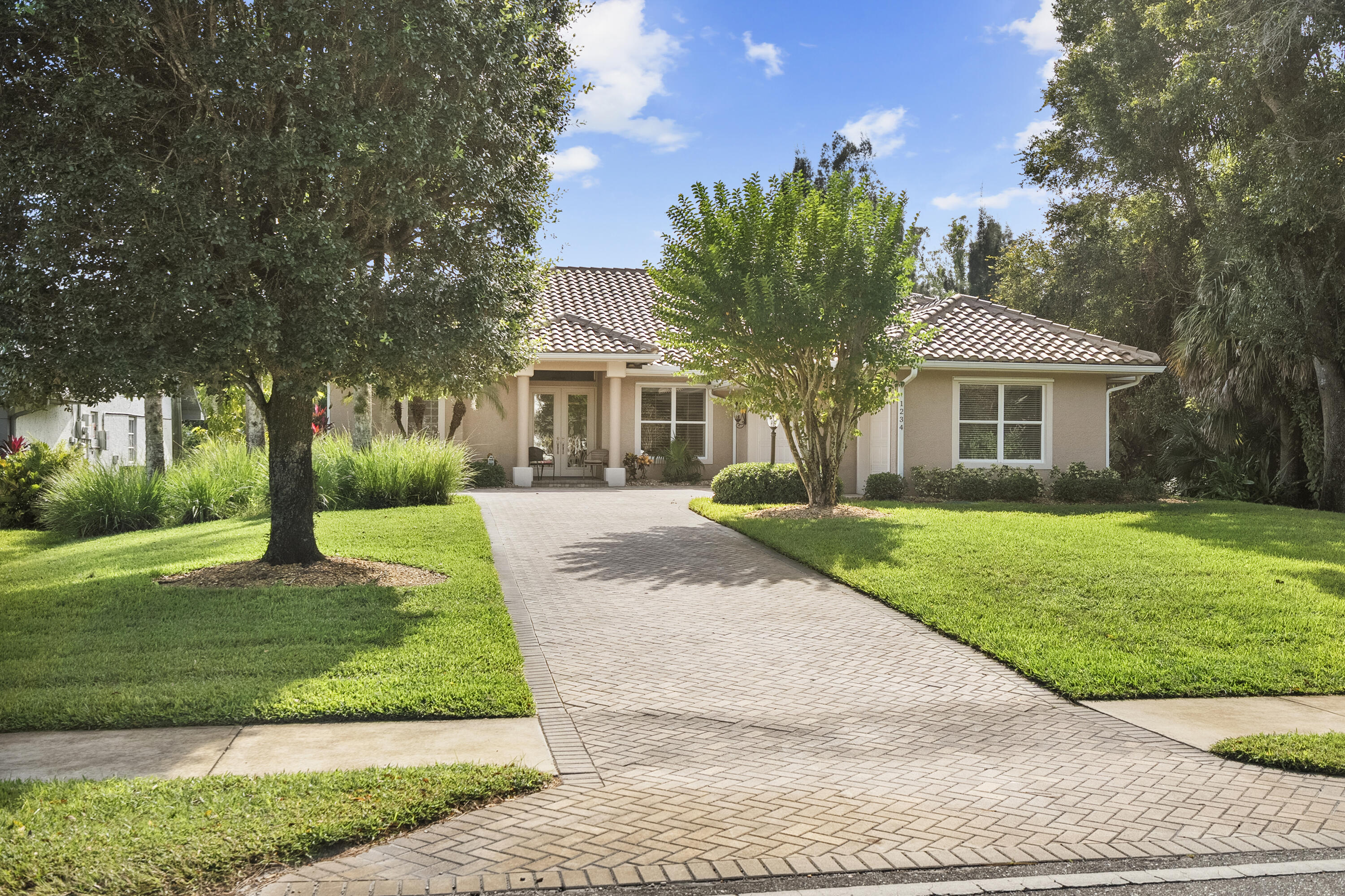 1234 SW Locks Road