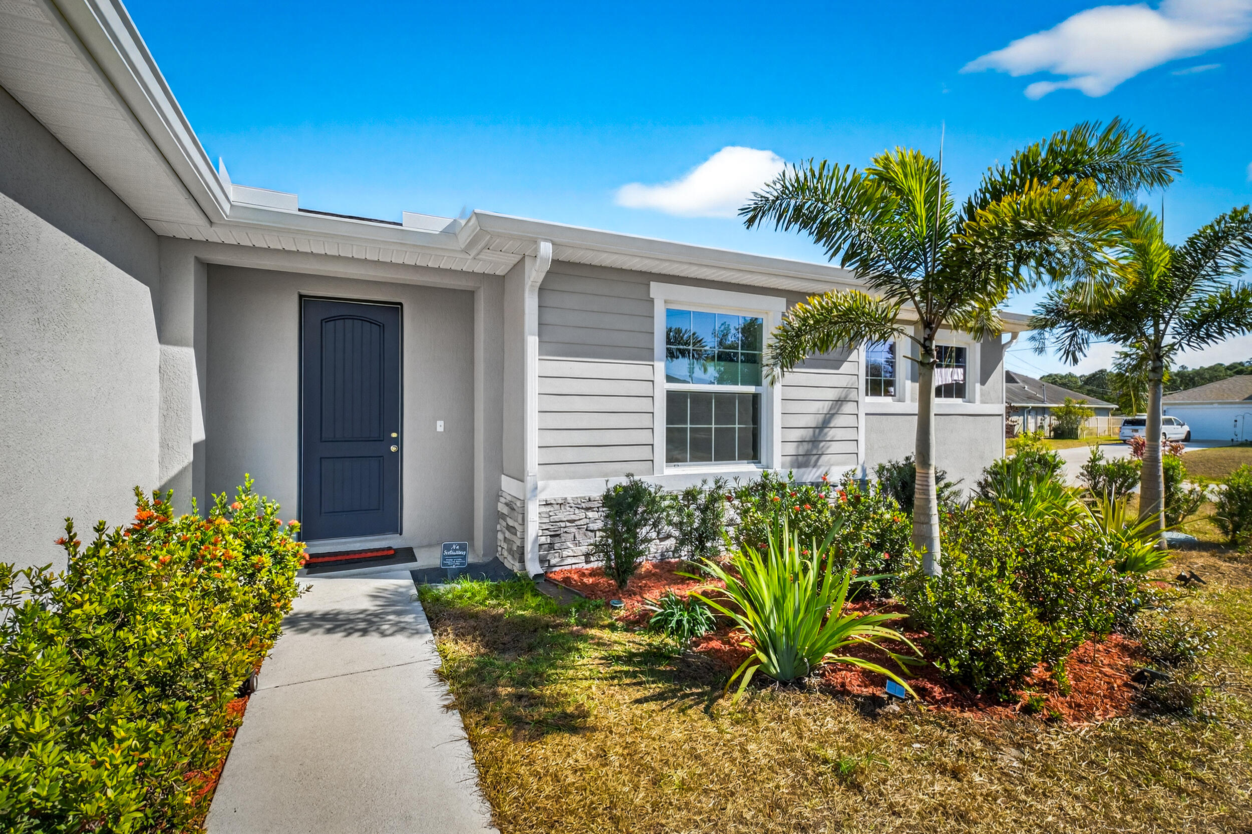 4689 SW Babylon Street, Port St. Lucie