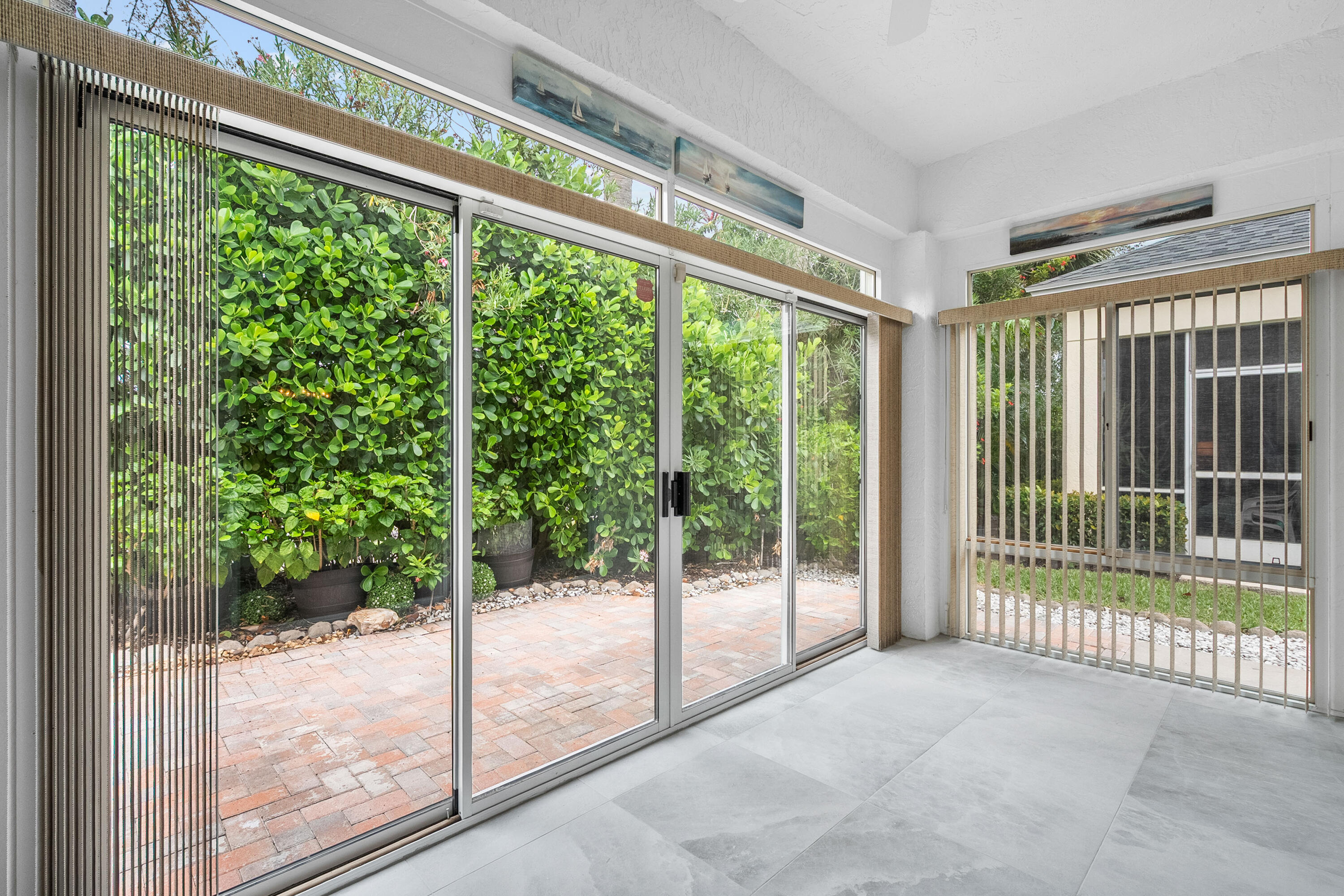 3339 NE Luna Terrace