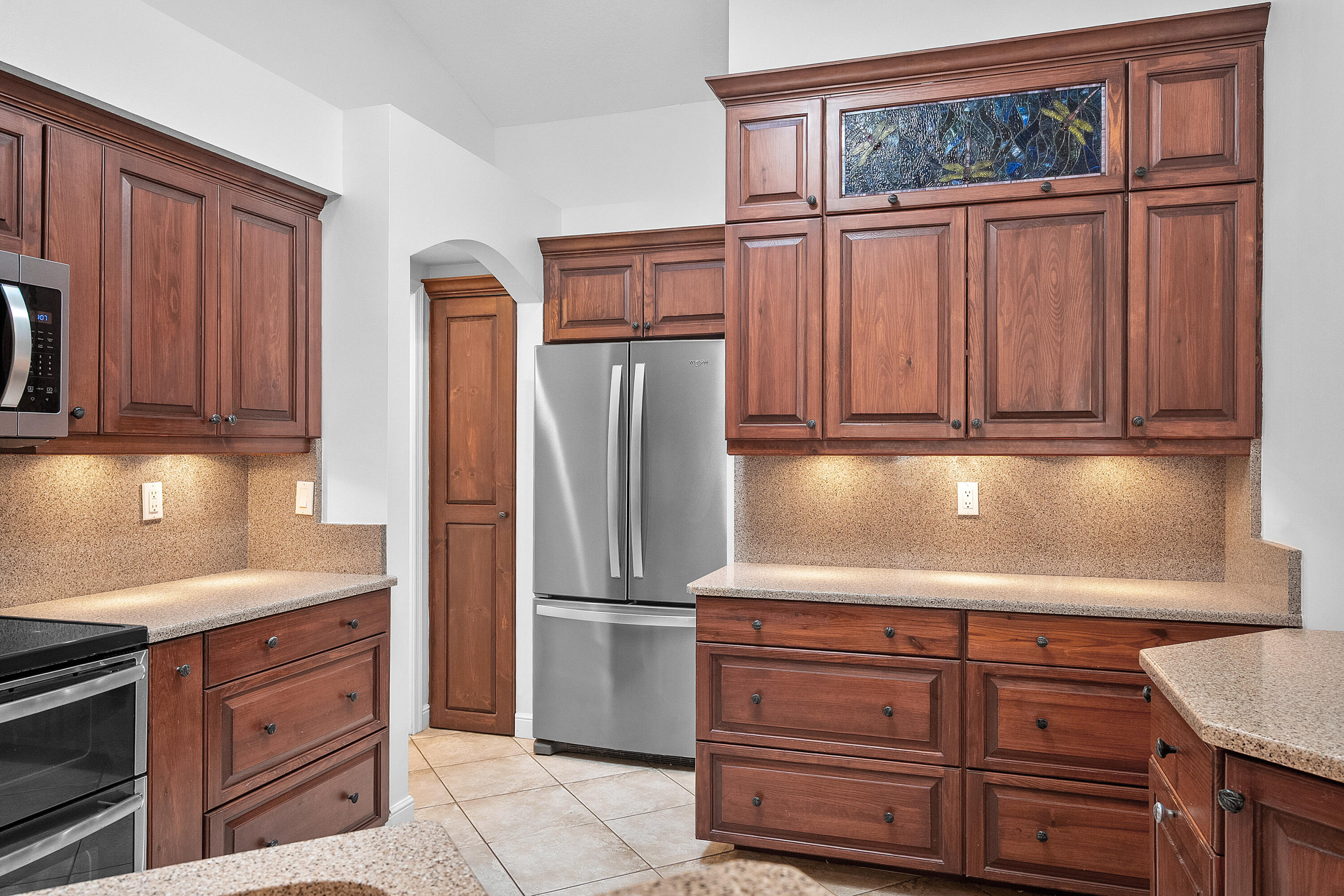 3339 NE Luna Terrace