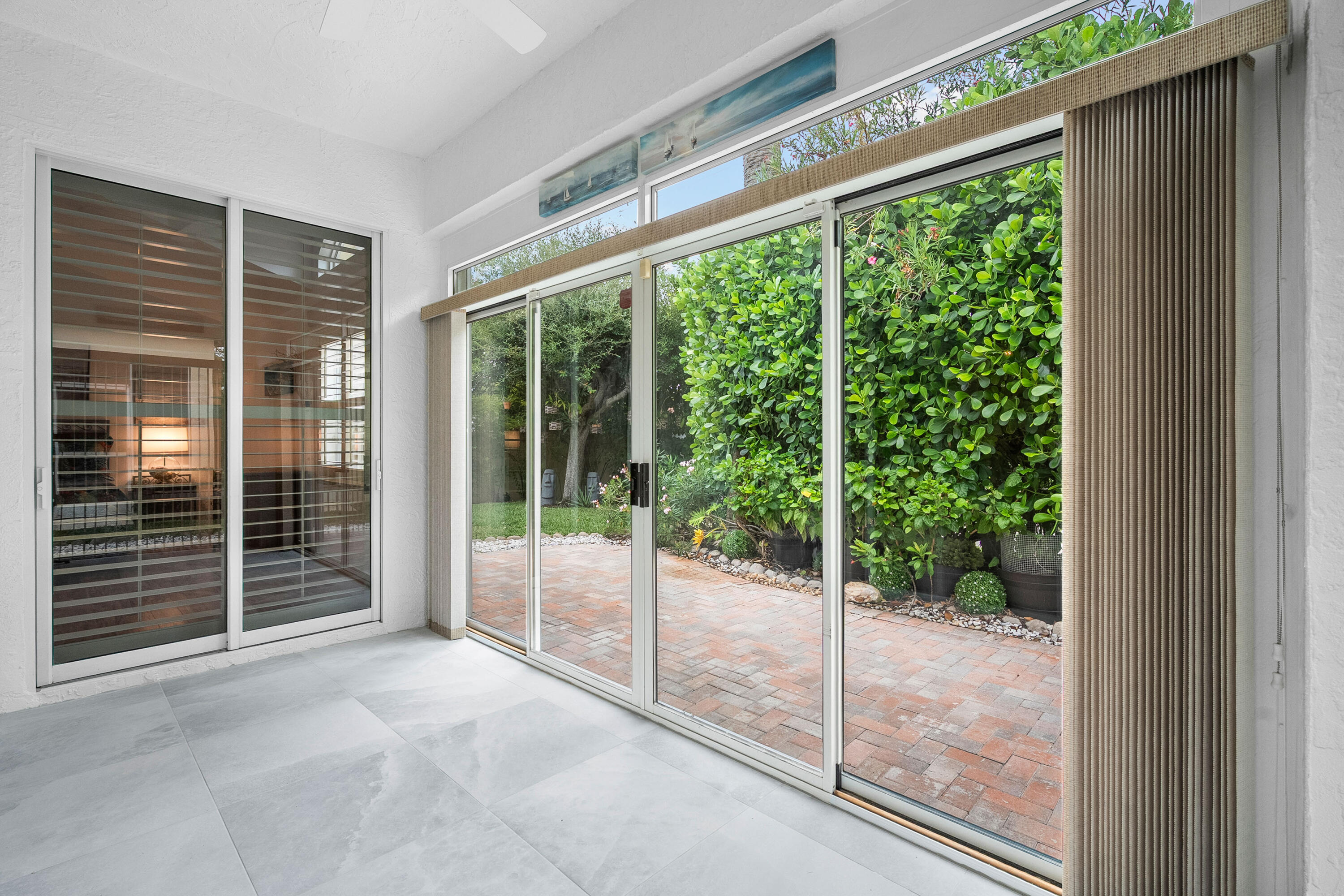 3339 NE Luna Terrace