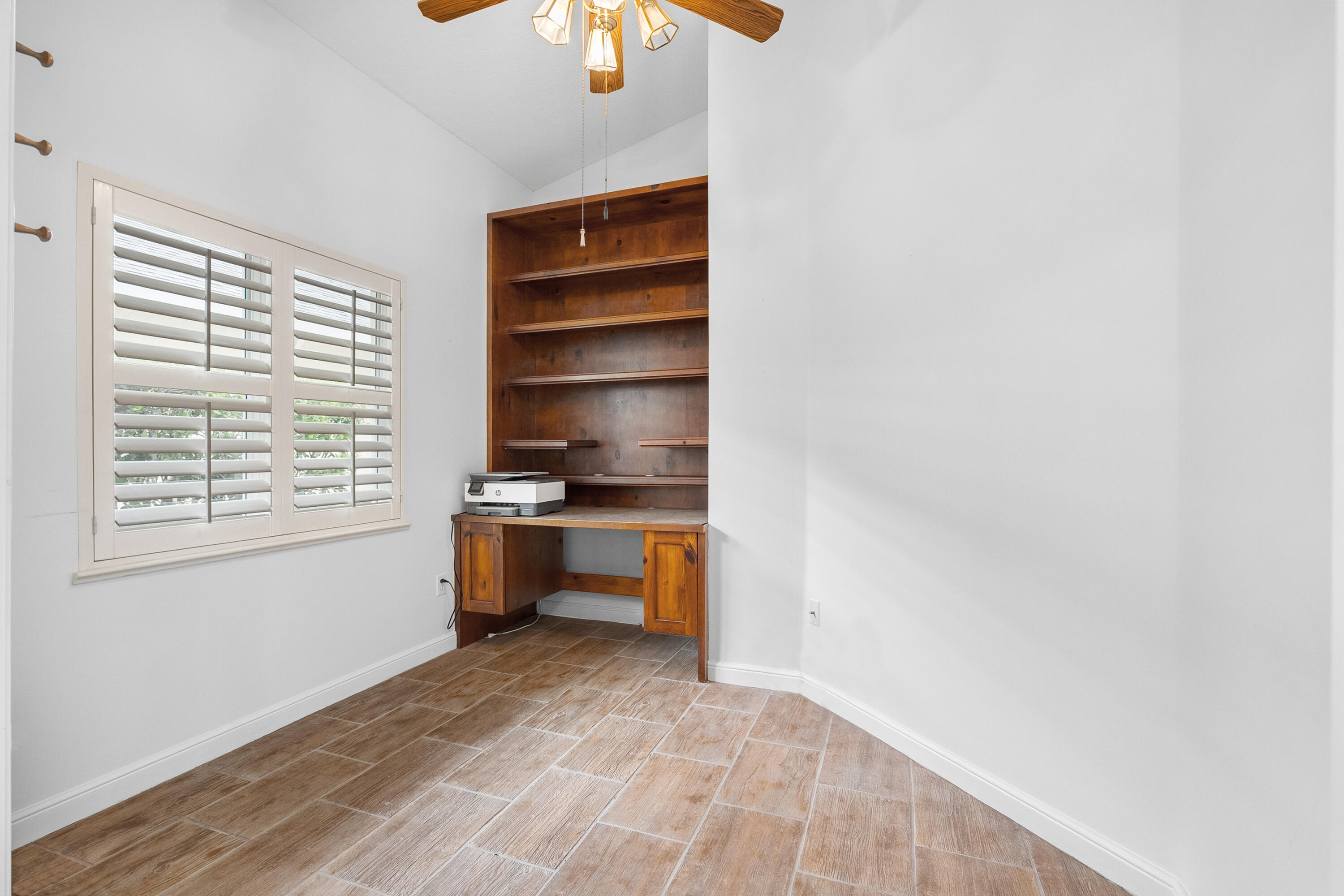 3339 NE Luna Terrace