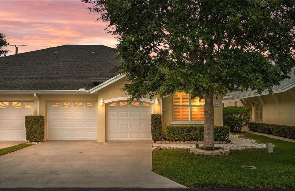 3339 NE Luna Terrace