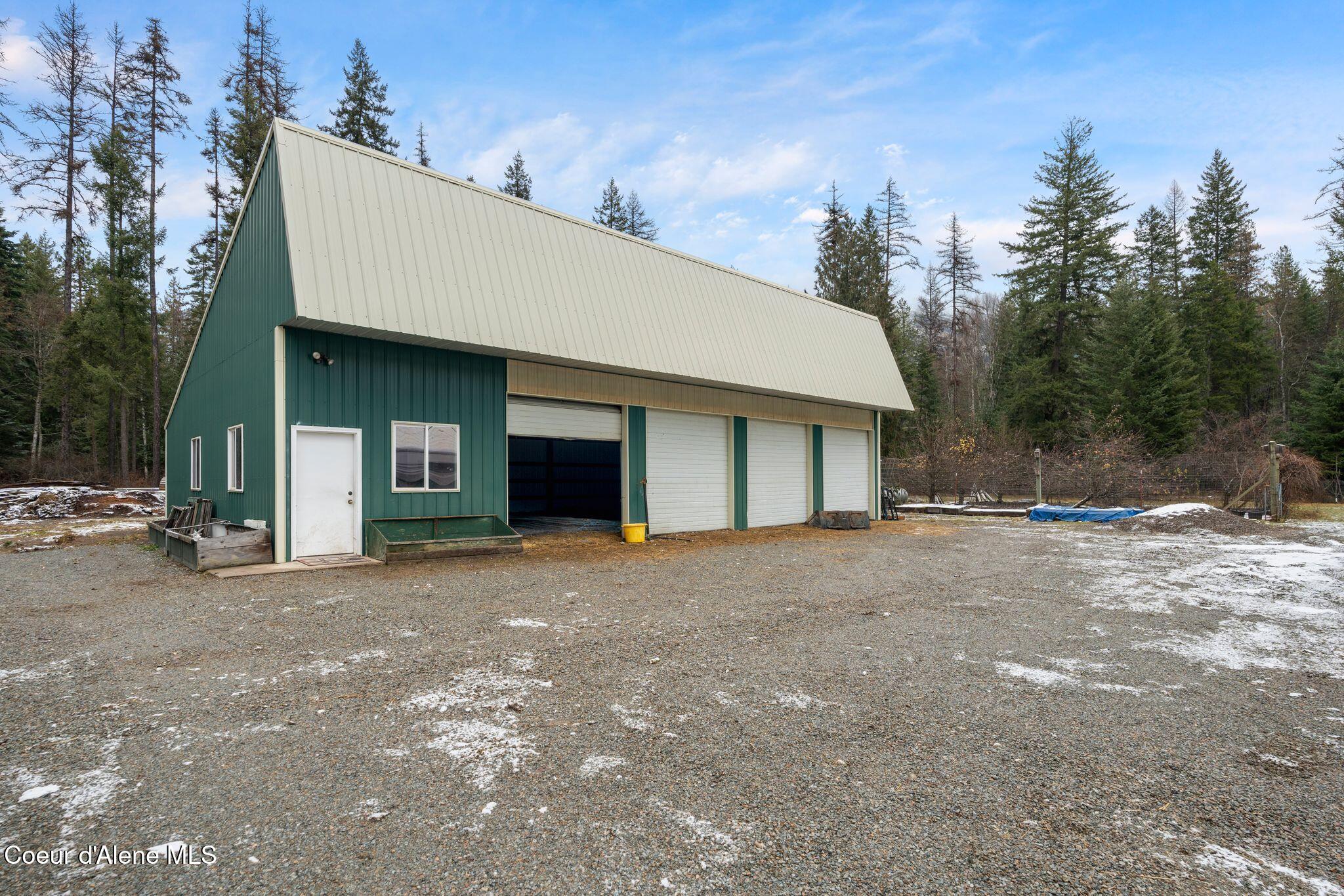 58250 Hwy 200