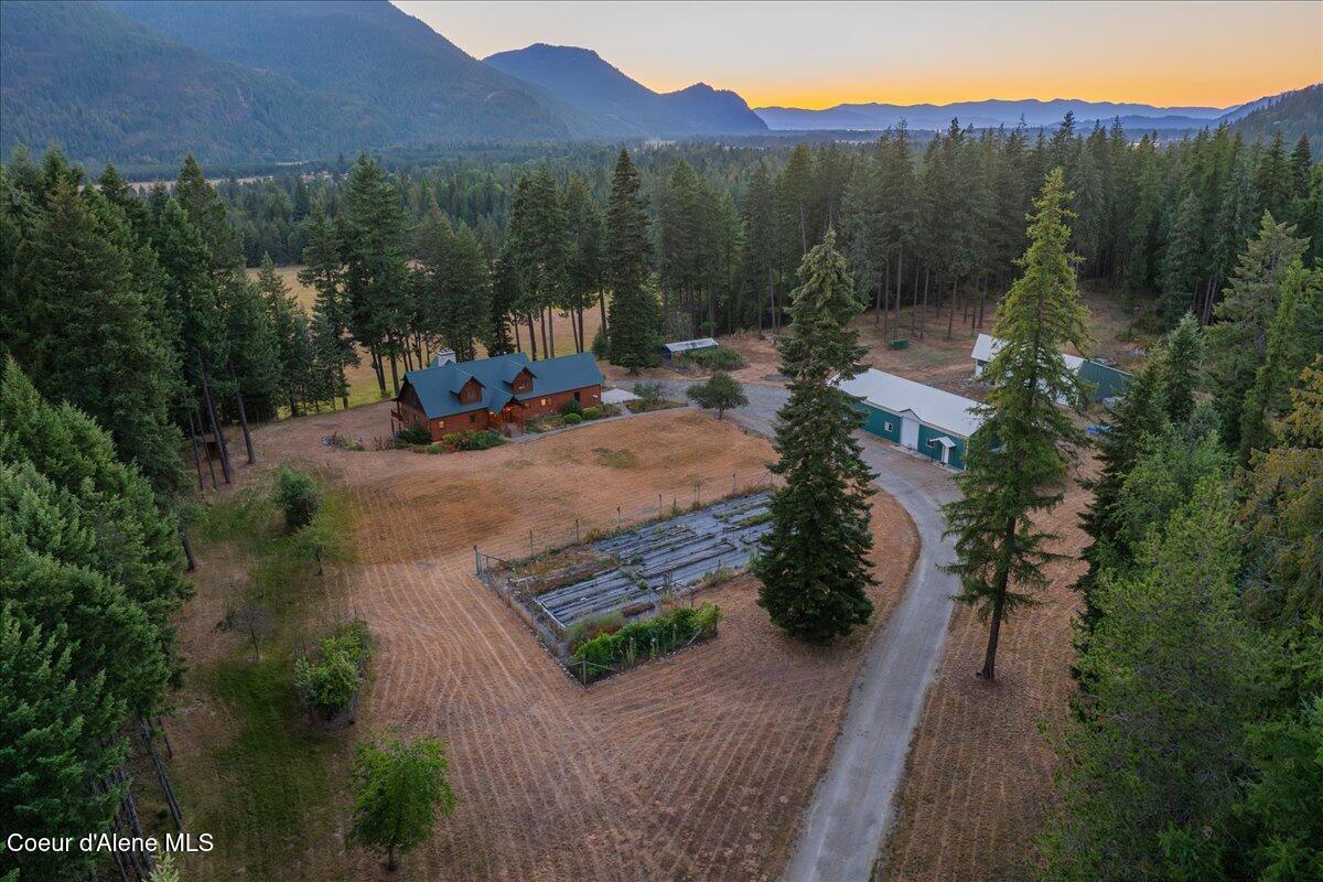 58250 Hwy 200