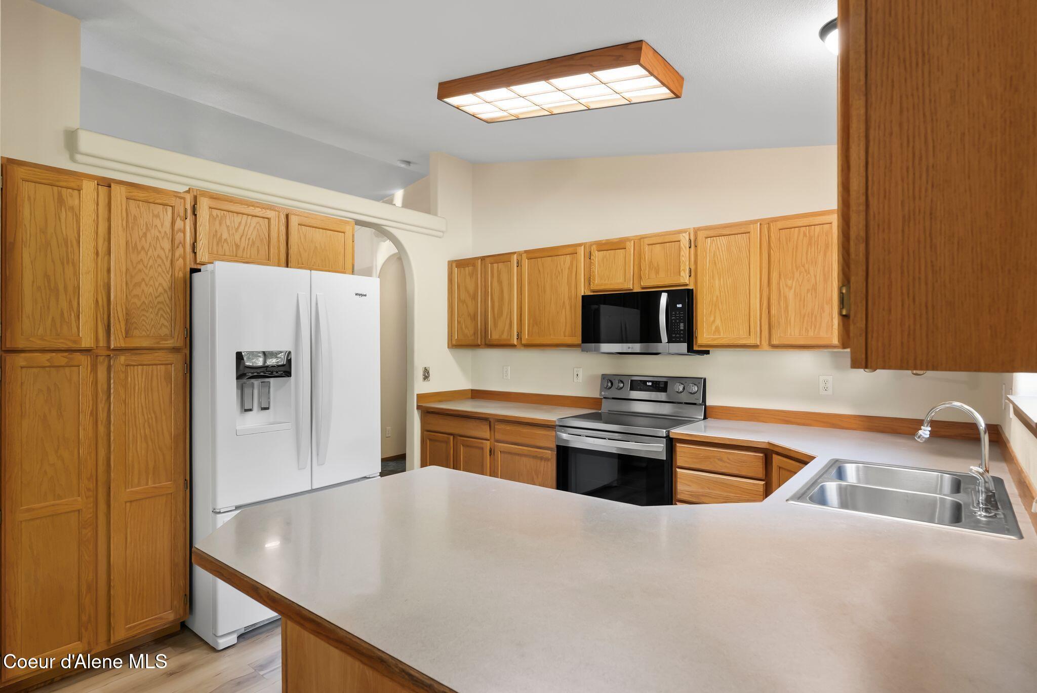8419 N Cloverleaf Drive, Hayden