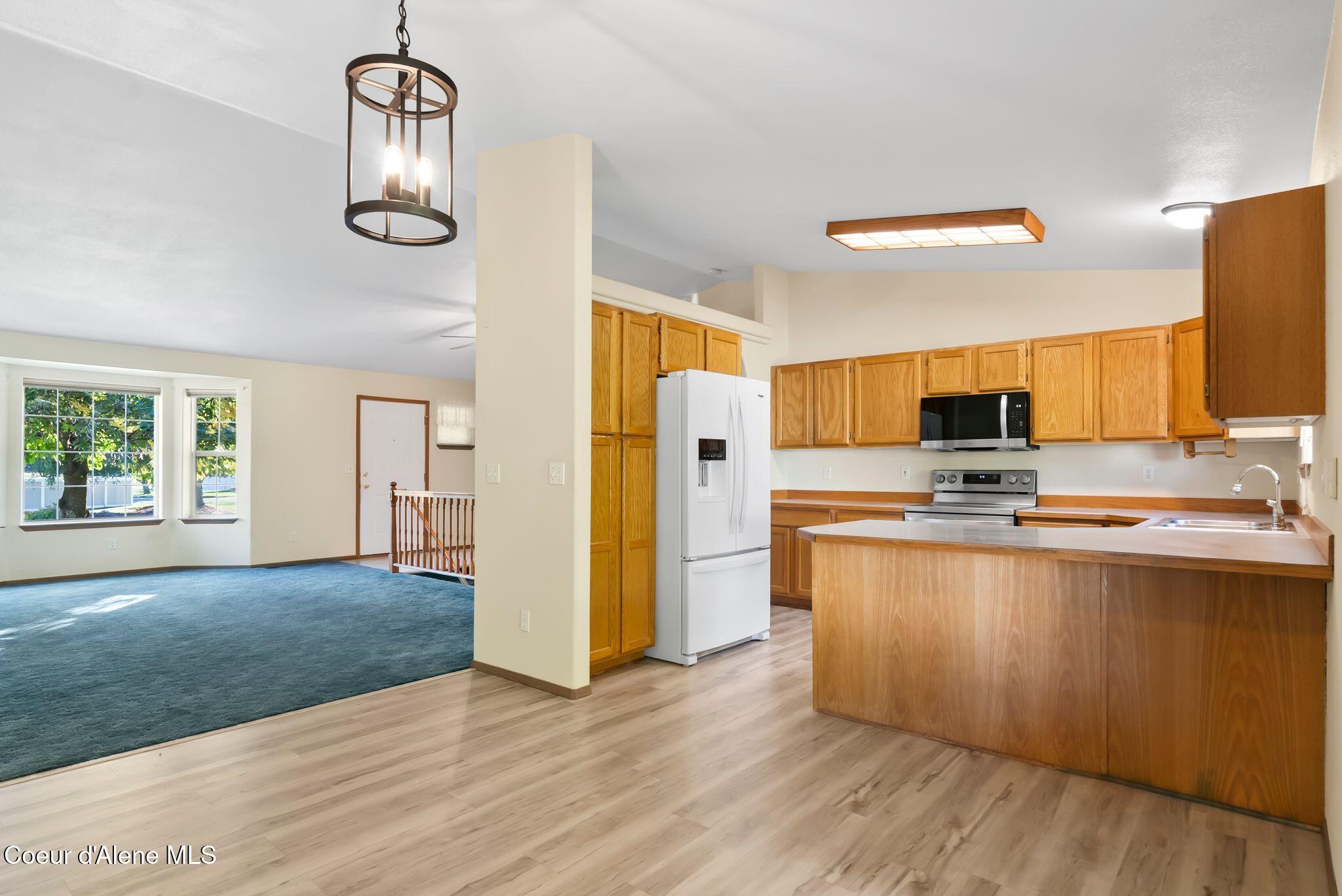8419 N Cloverleaf Drive, Hayden